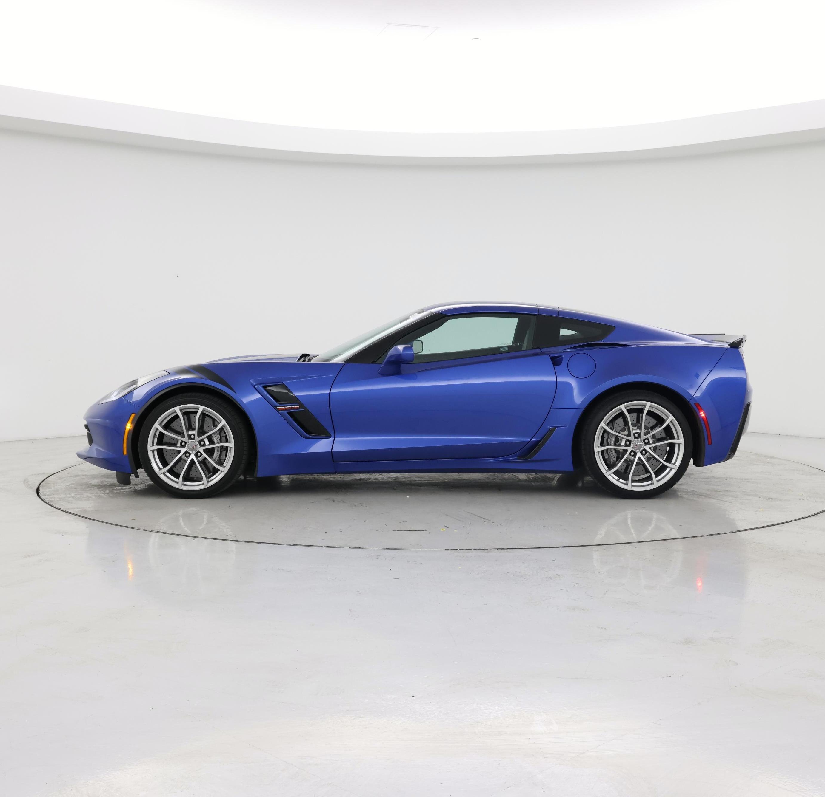 Thumbnail: 2019 Chevrolet Corvette - 3