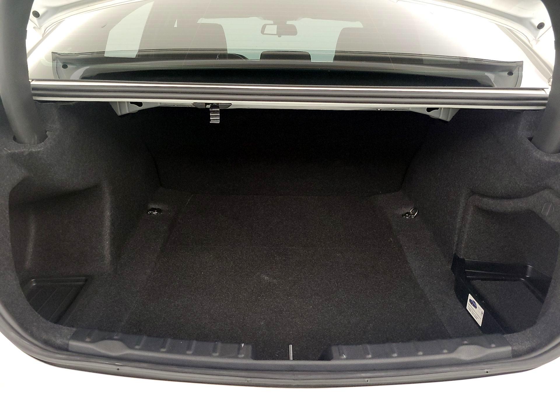 Thumbnail: 2015 BMW 3 Series - 19