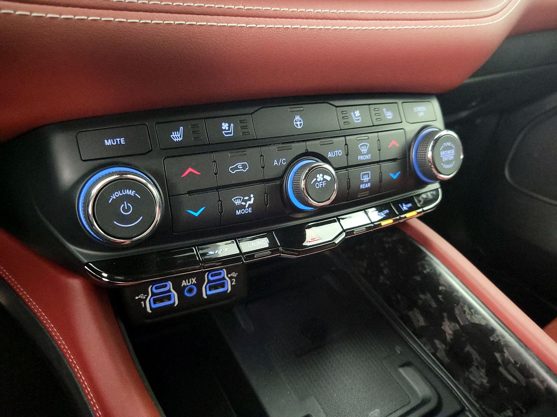 Thumbnail: 2023 Dodge Durango - 17