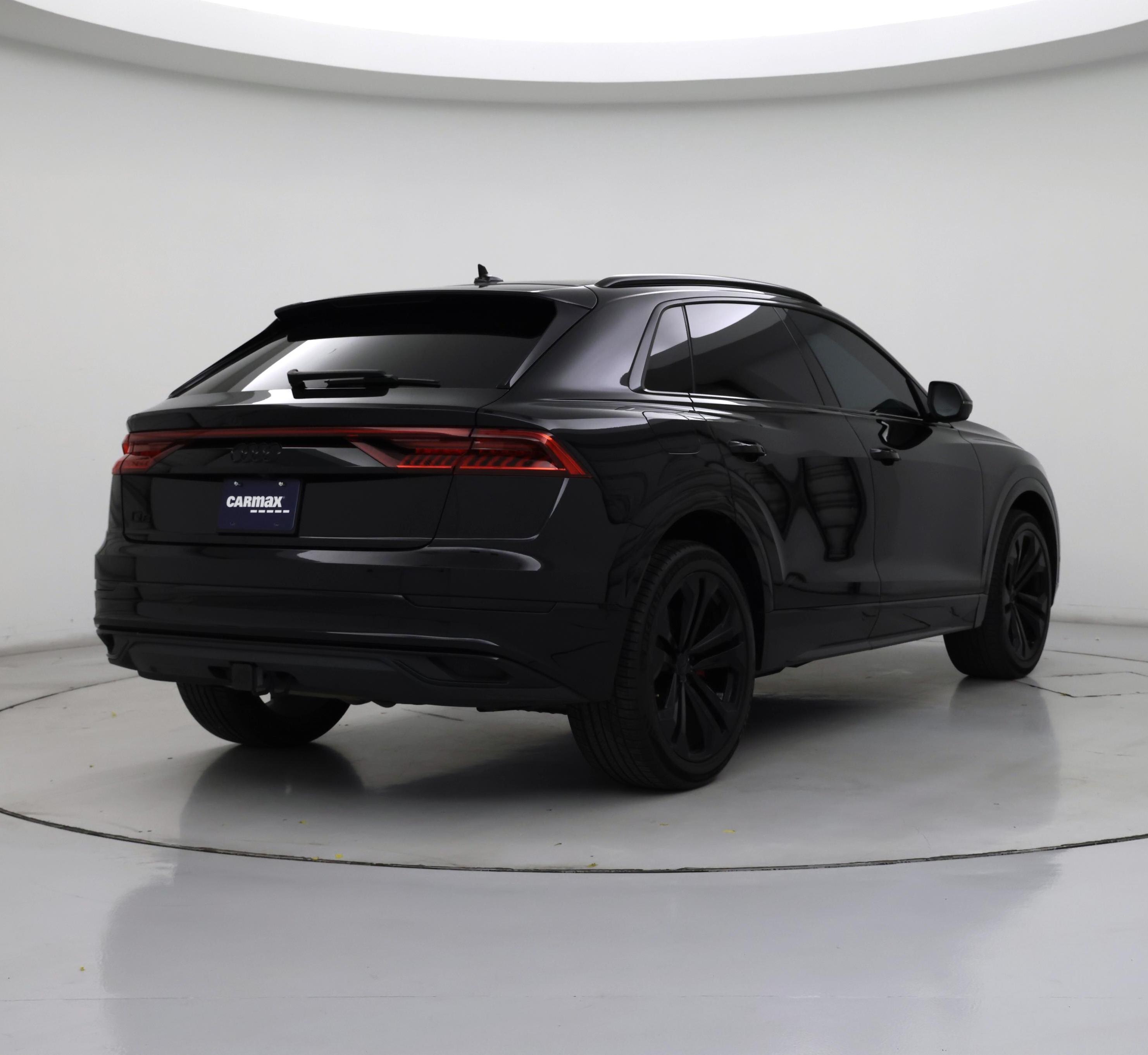 Thumbnail: 2019 Audi Q8 - 8