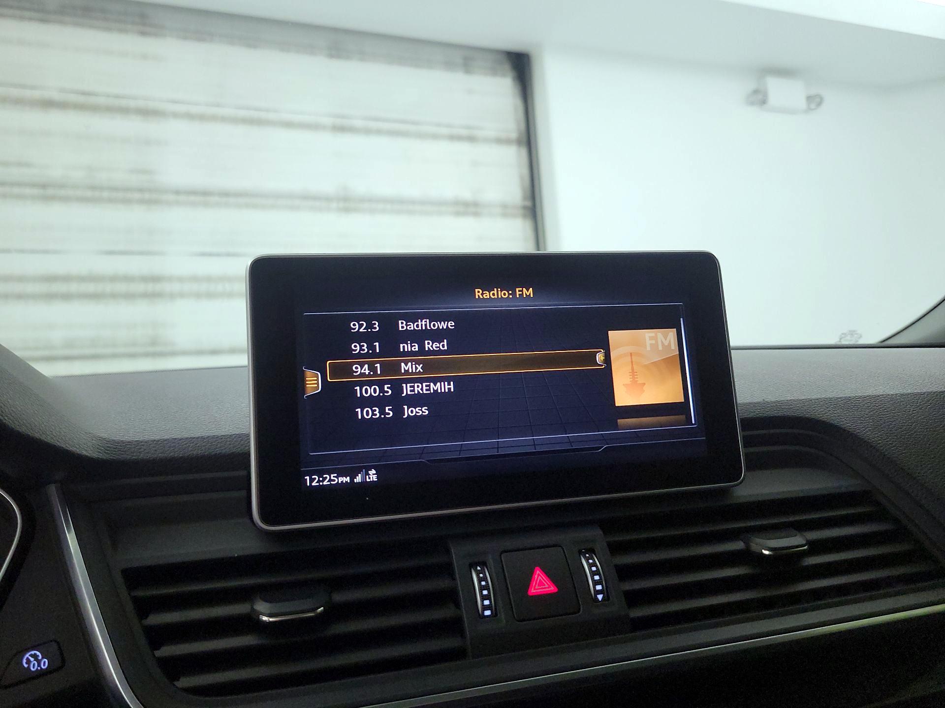 Thumbnail: 2019 Audi Q5 - 15