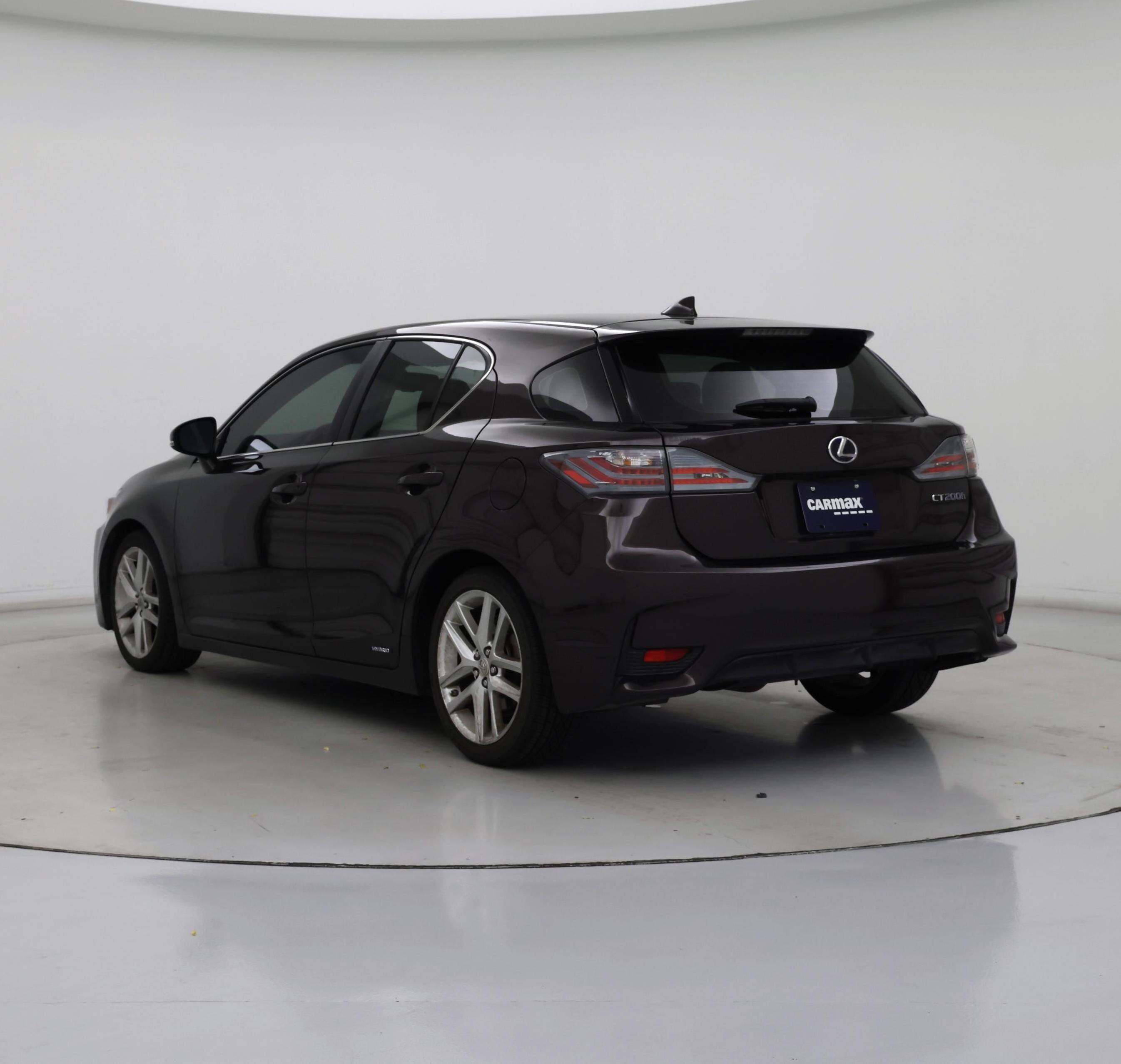 Thumbnail: 2015 Lexus CT - 2