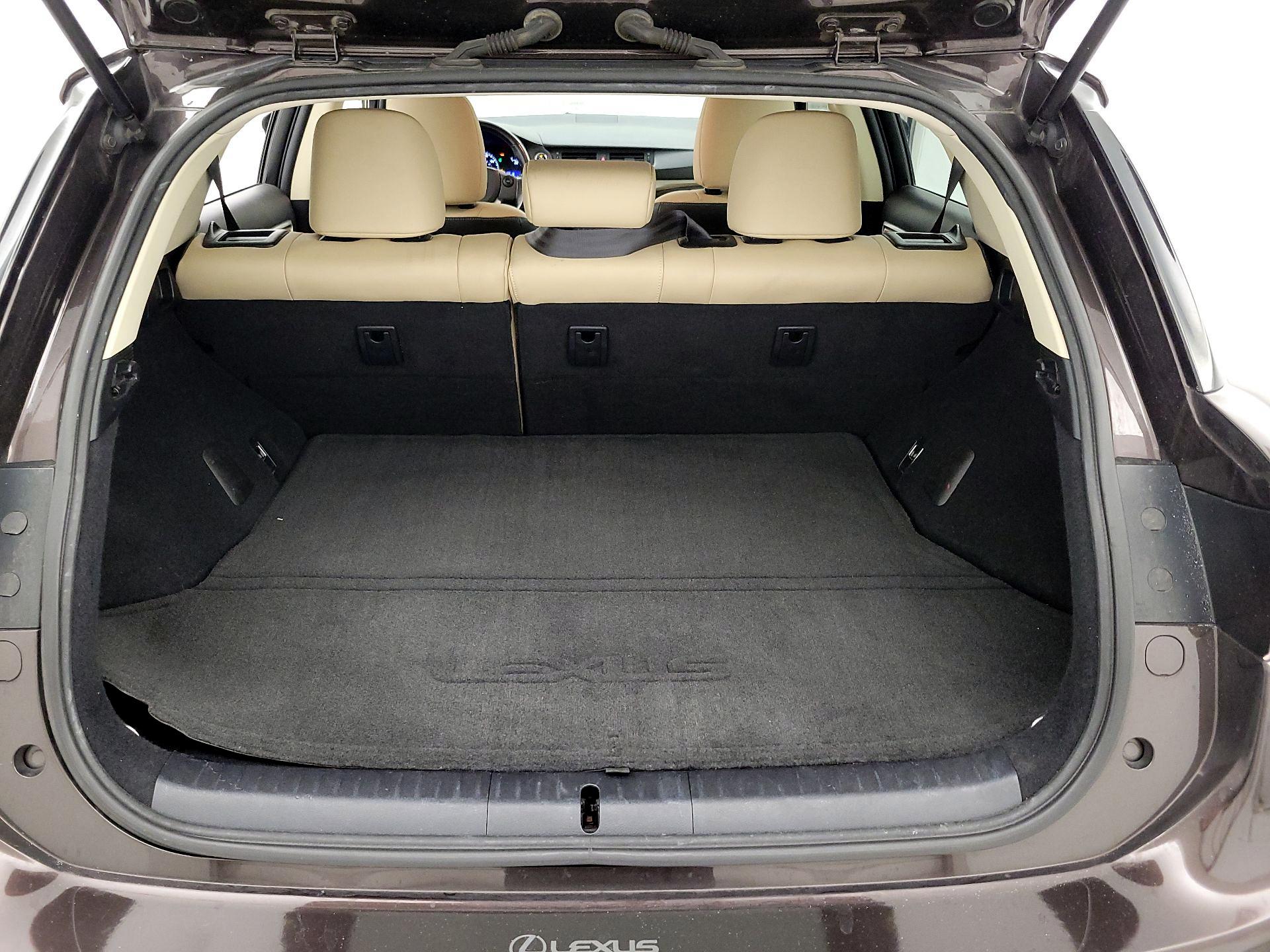 Thumbnail: 2015 Lexus CT - 20