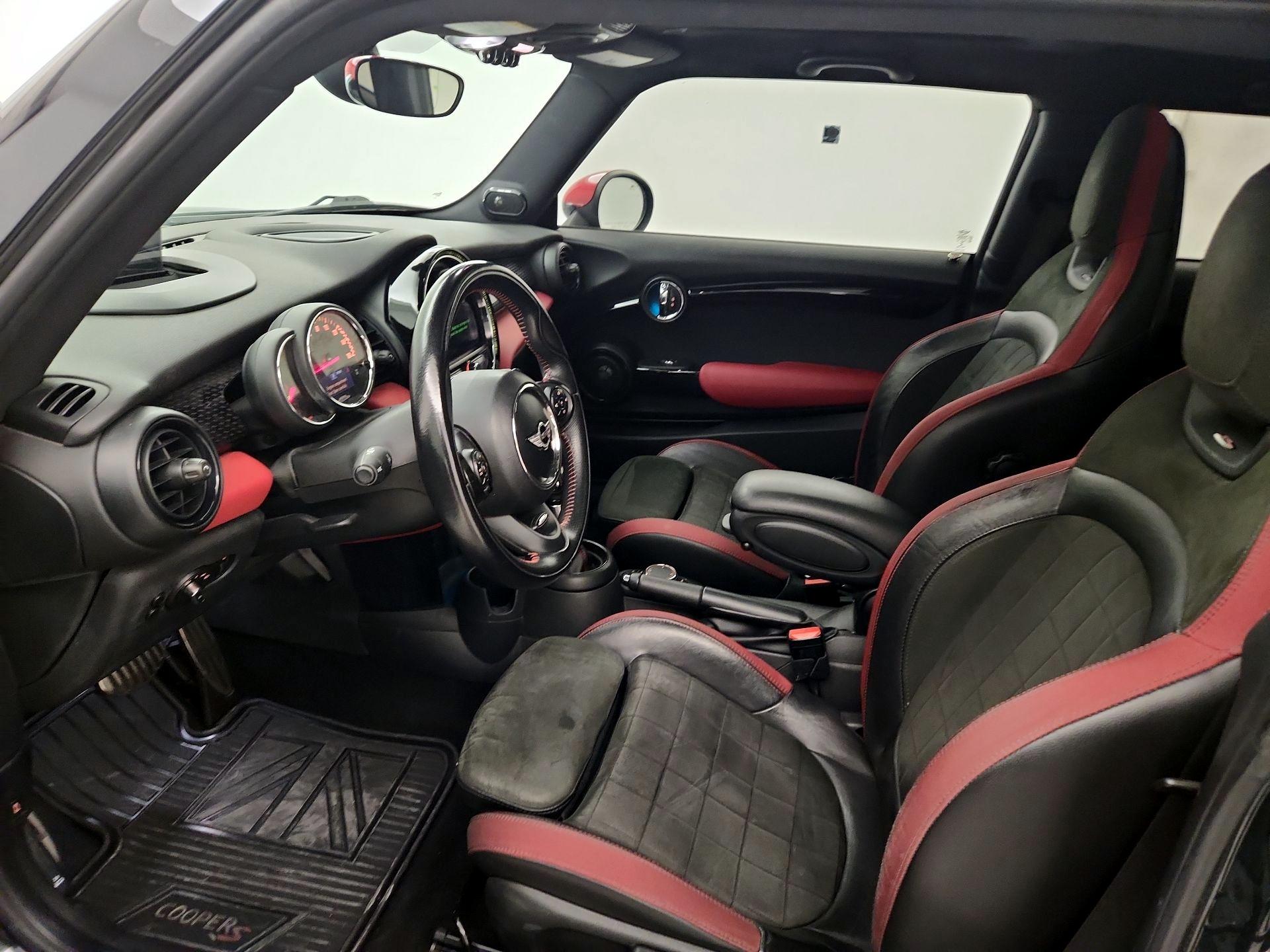 Thumbnail: 2018 MINI Cooper Hardtop - 11