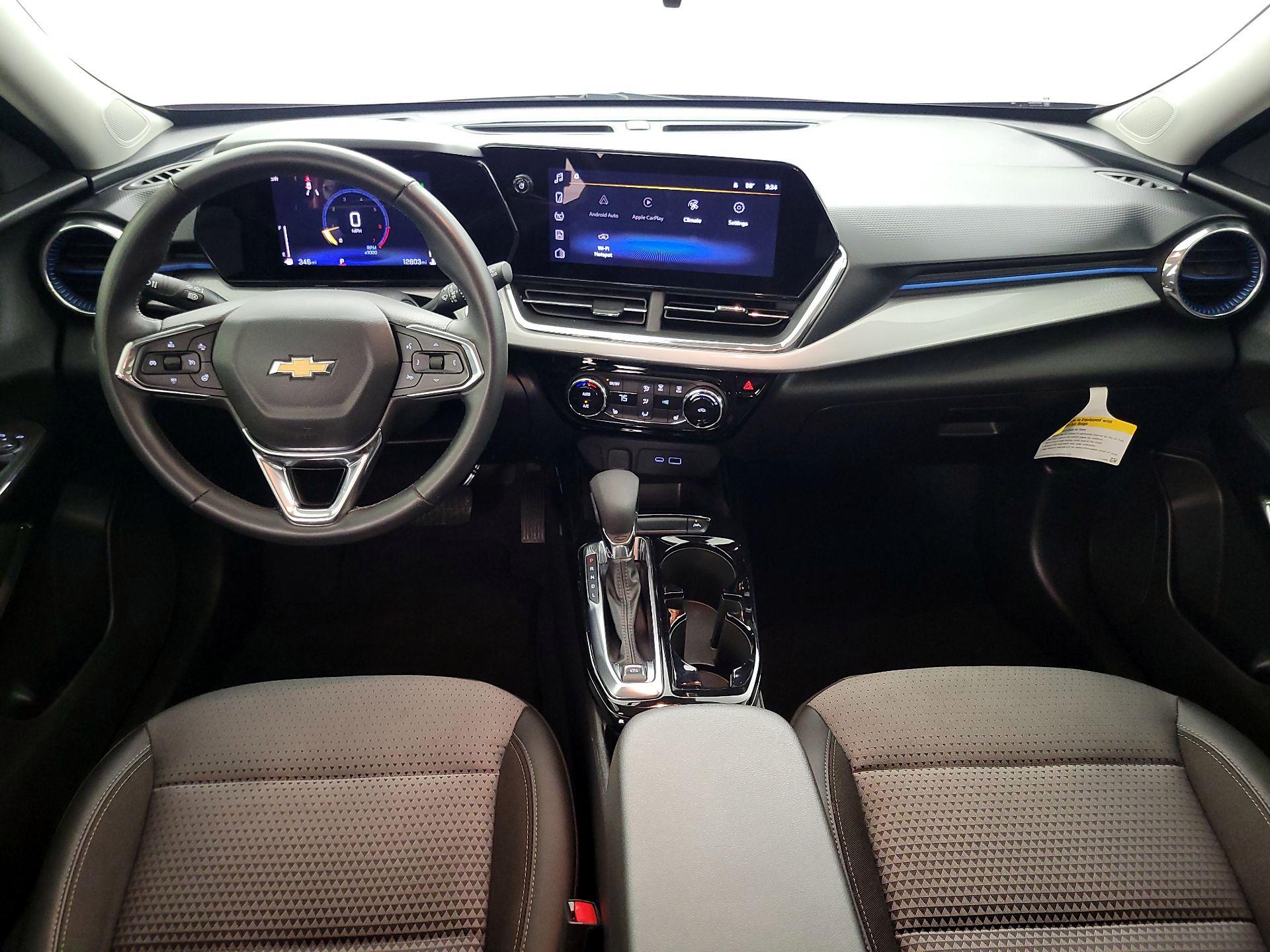 Thumbnail: 2024 Chevrolet Trax - 9