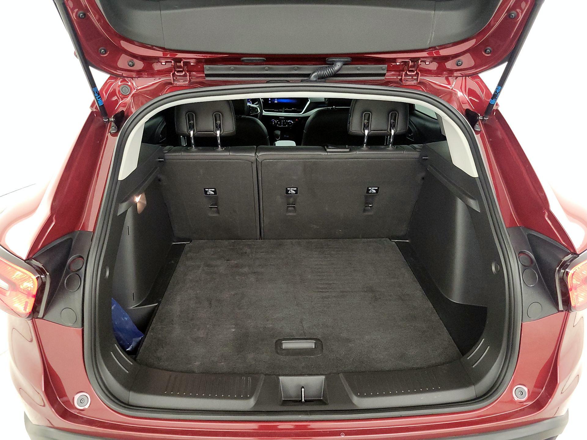 Thumbnail: 2024 Chevrolet Trax - 20