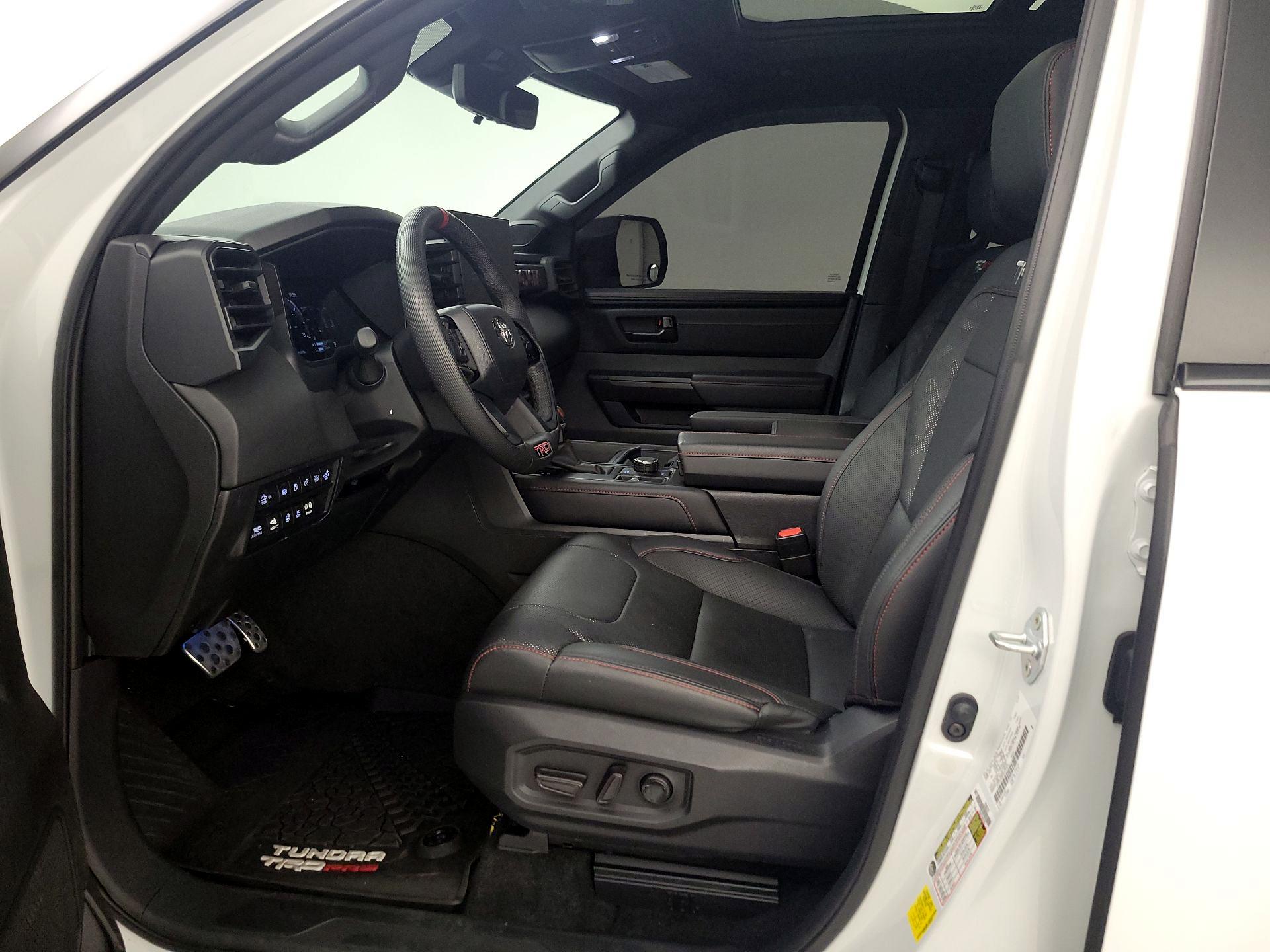 Thumbnail: 2024 Toyota Tundra - 11