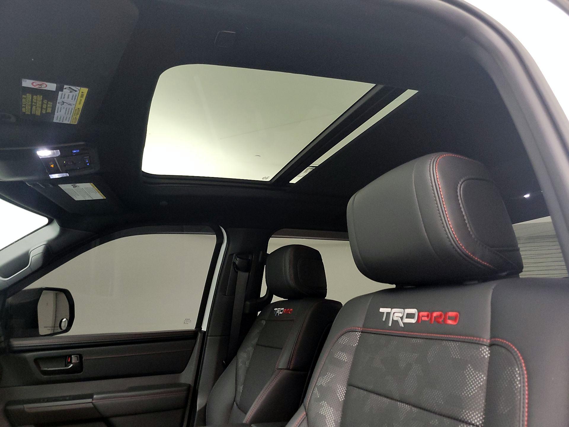 Thumbnail: 2024 Toyota Tundra - 18