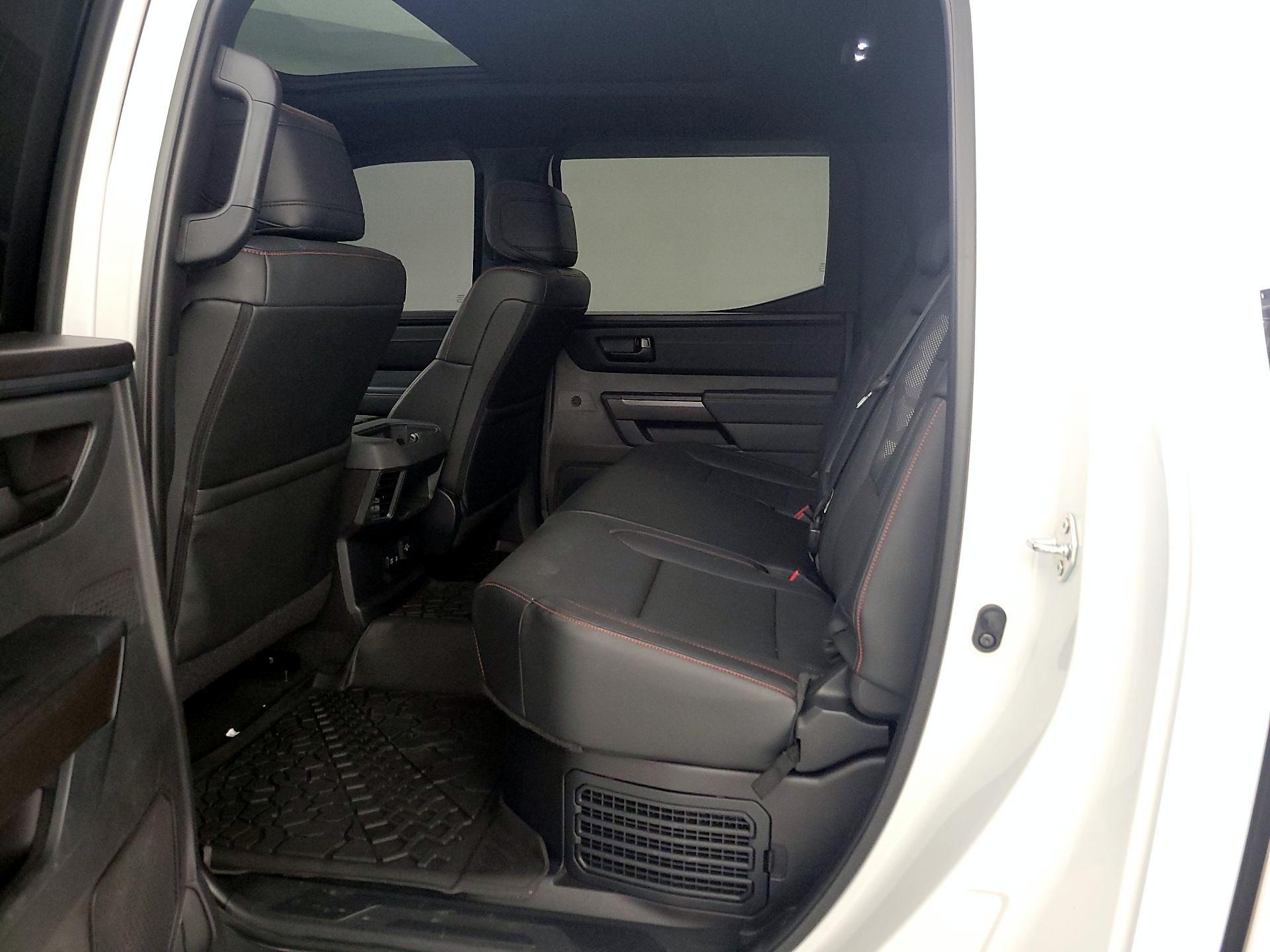 Thumbnail: 2024 Toyota Tundra - 19