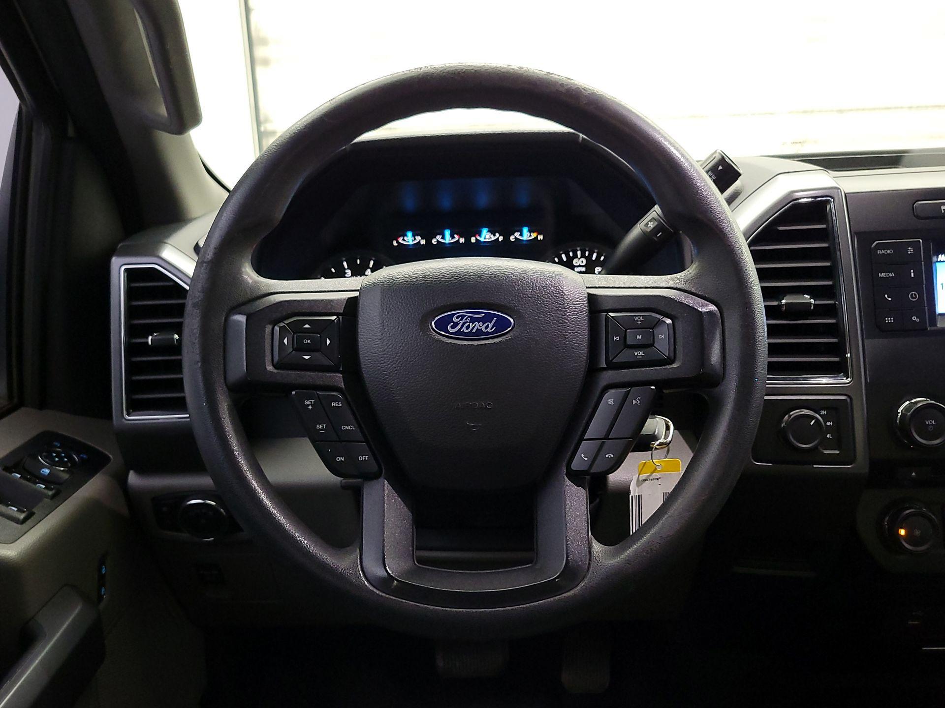 Thumbnail: 2018 Ford F-150 - 10