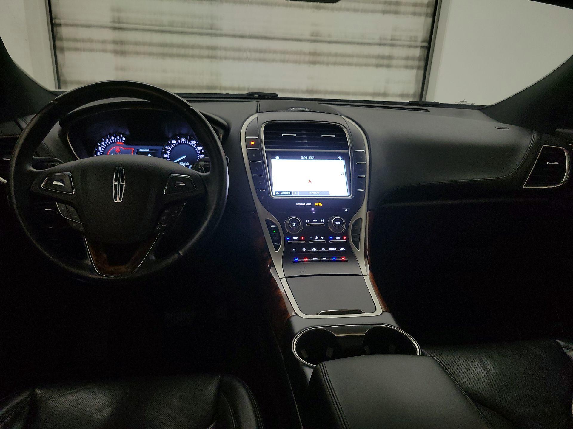 Thumbnail: 2018 Lincoln MKX - 9