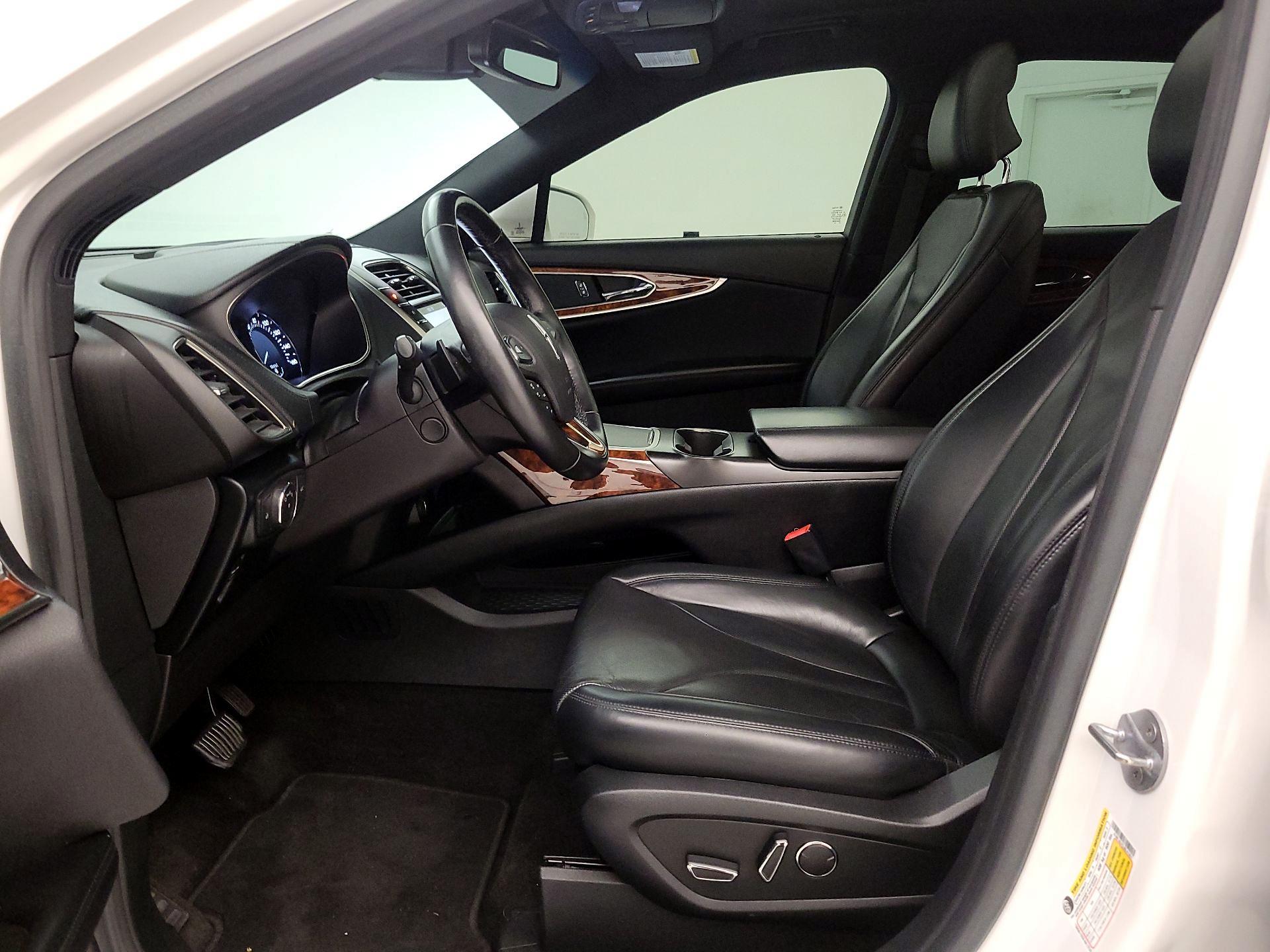 Thumbnail: 2018 Lincoln MKX - 11