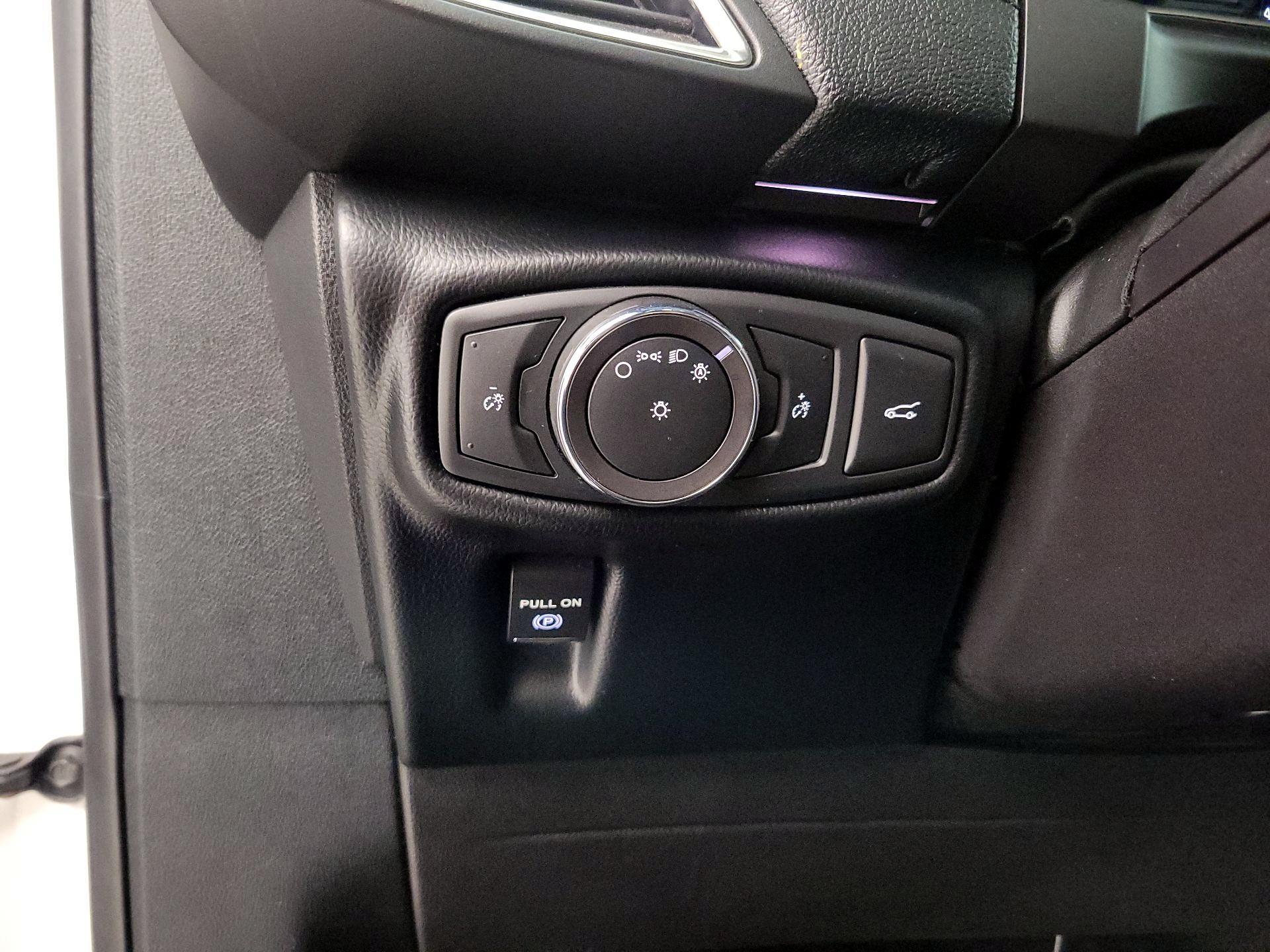 Thumbnail: 2018 Lincoln MKX - 13