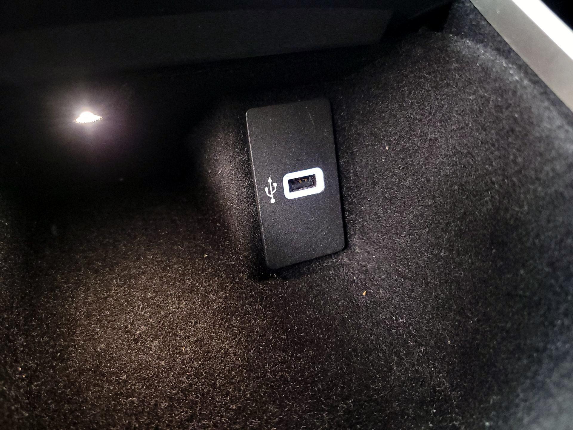 Thumbnail: 2018 Lincoln MKX - 19