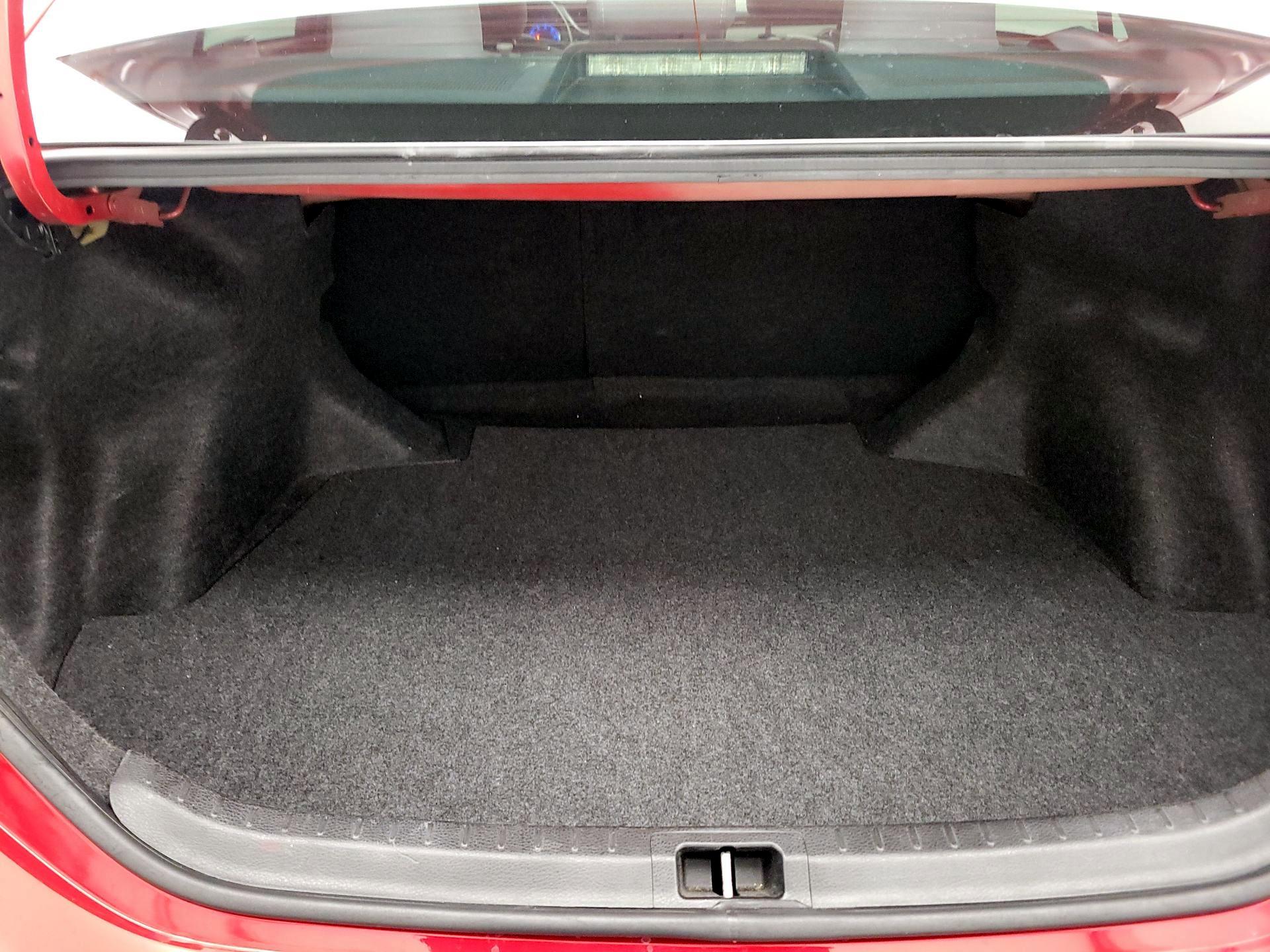 Thumbnail: 2018 Toyota Corolla - 20