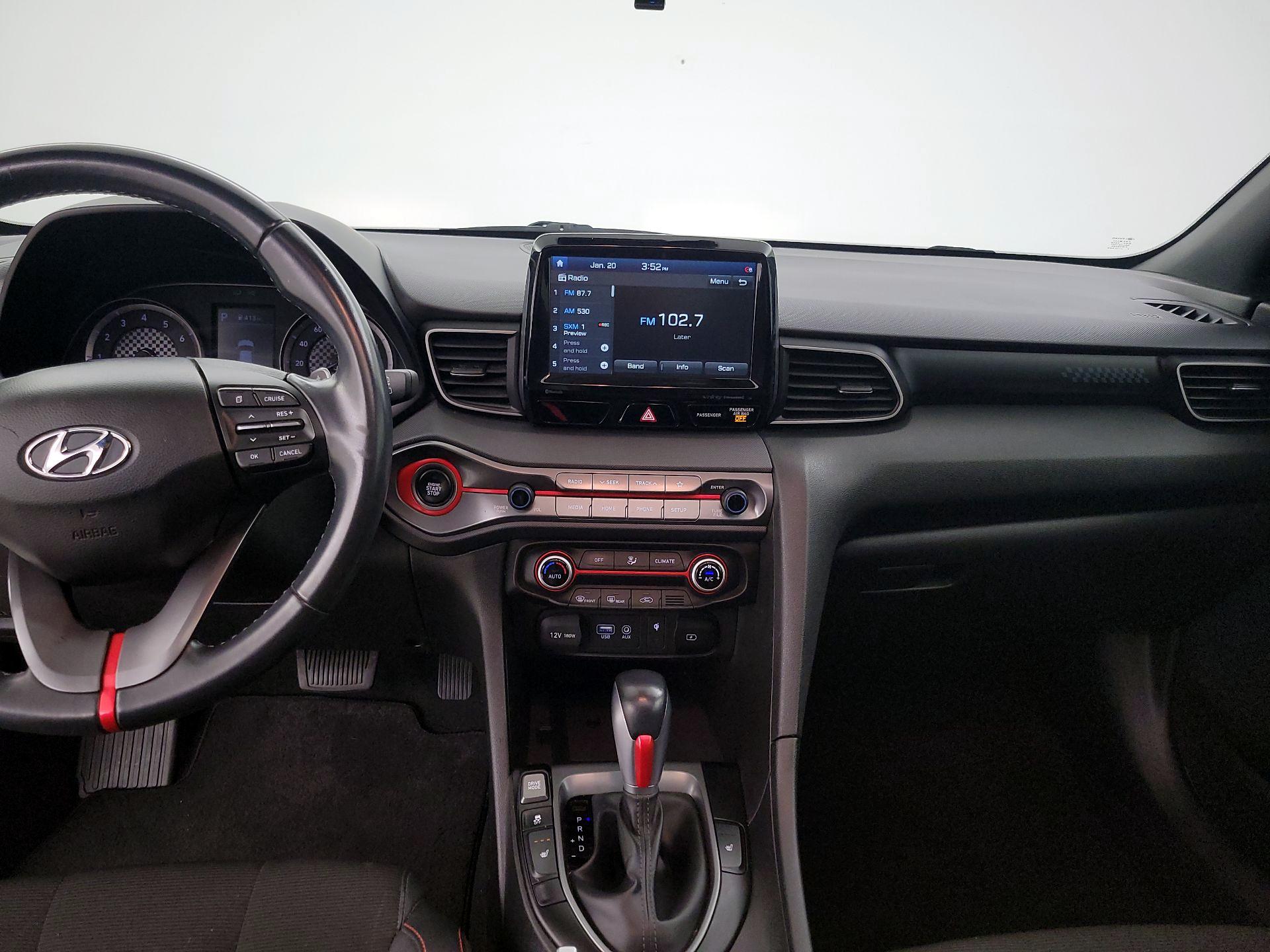 Thumbnail: 2020 Hyundai Veloster - 9