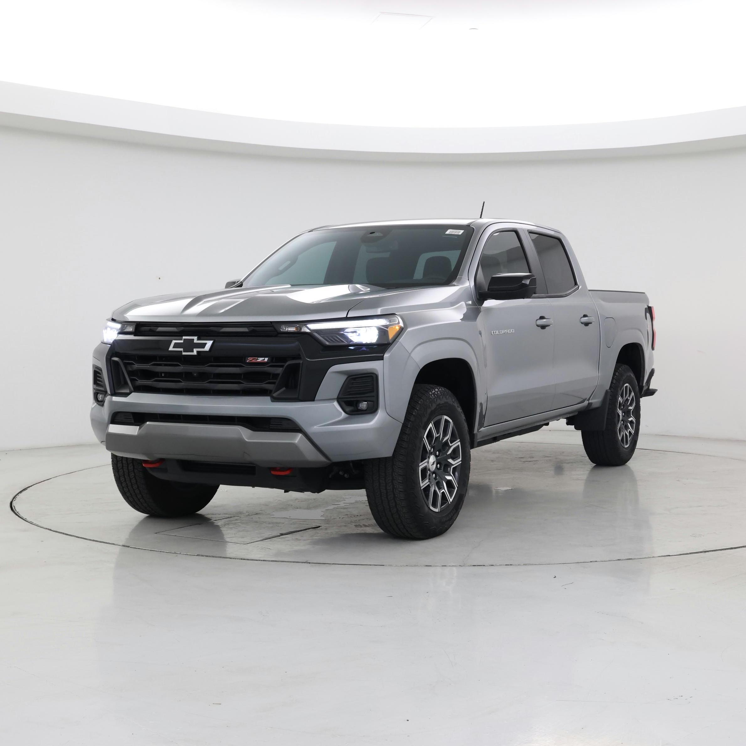 Thumbnail: 2024 Chevrolet Colorado - 4