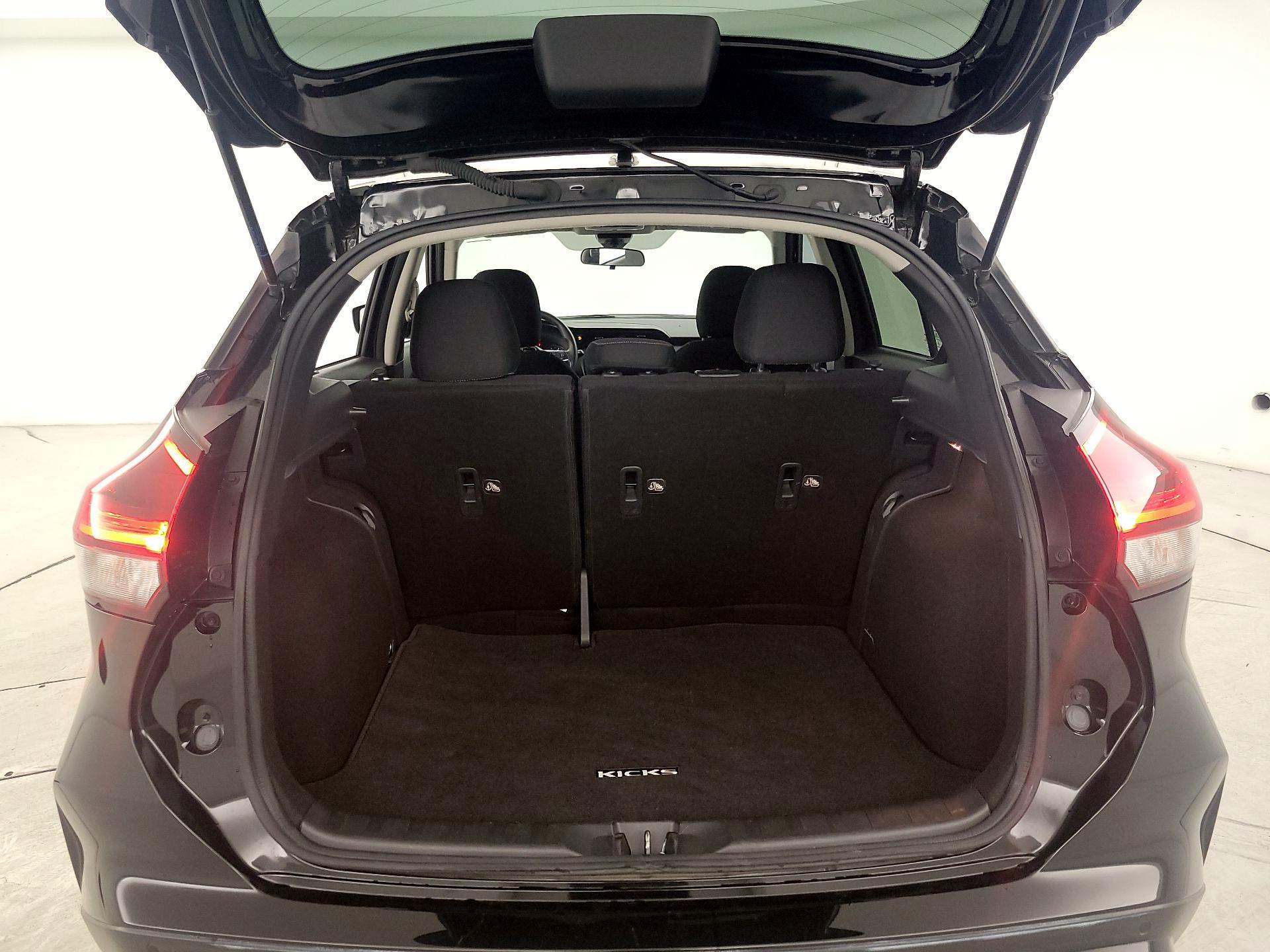 Thumbnail: 2021 Nissan Kicks - 20