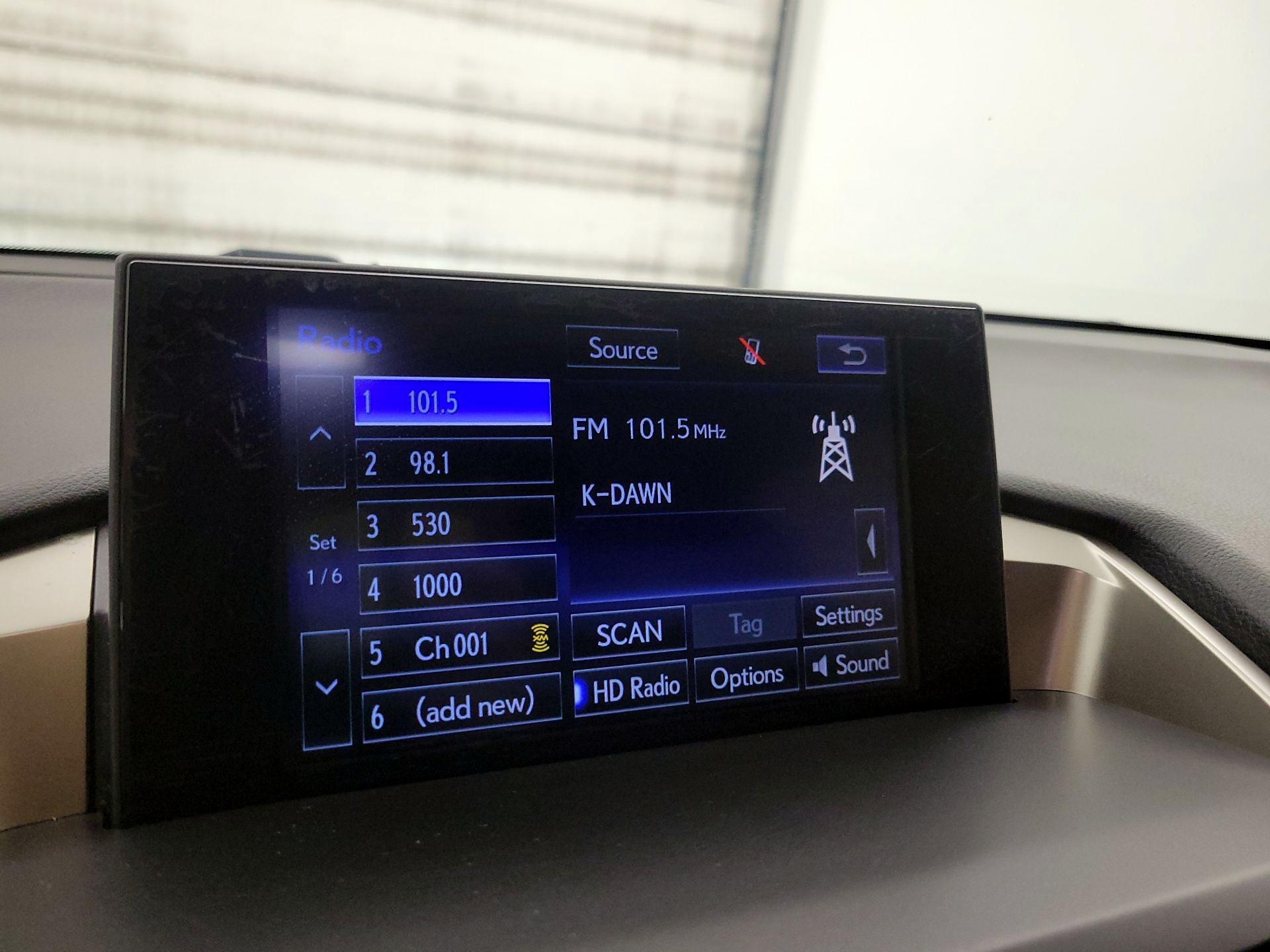 Thumbnail: 2016 Lexus NX - 16