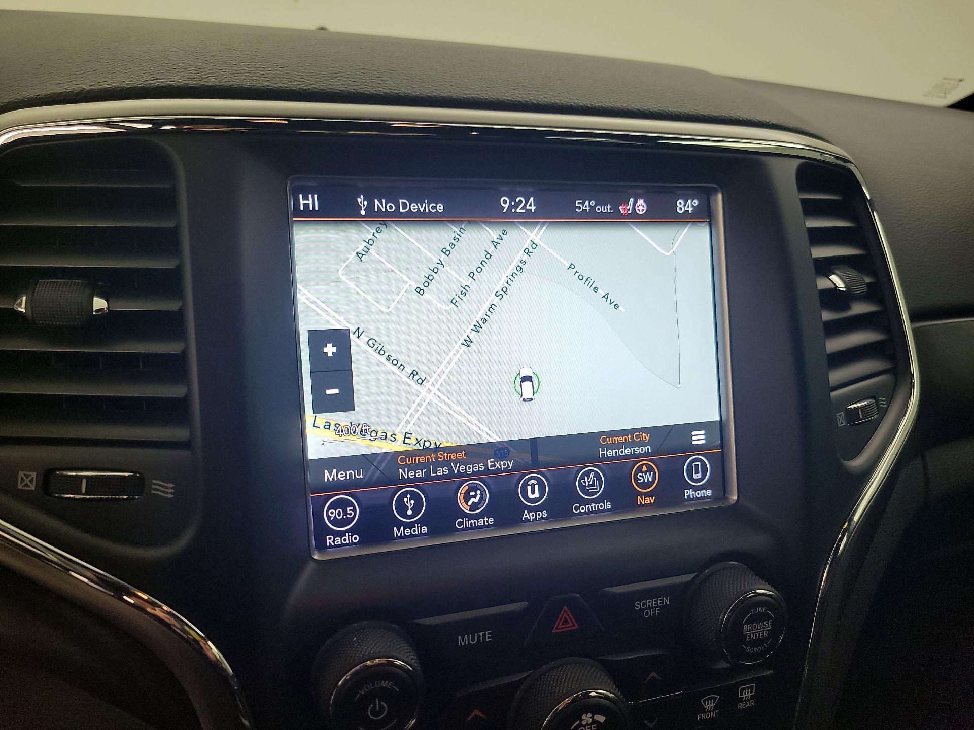 Thumbnail: 2018 Jeep Grand Cherokee - 14