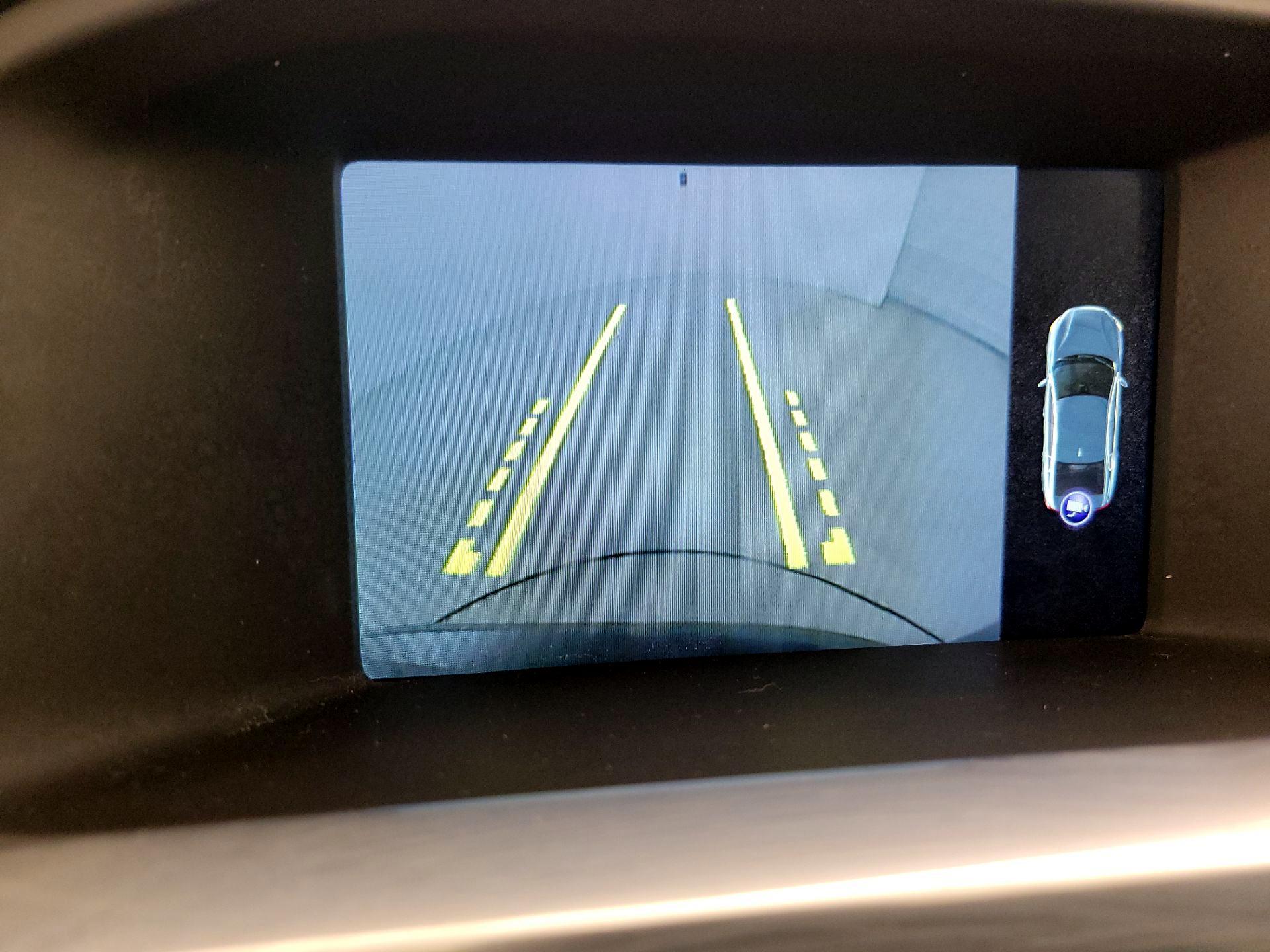 Thumbnail: 2015 Volvo S60 - 14