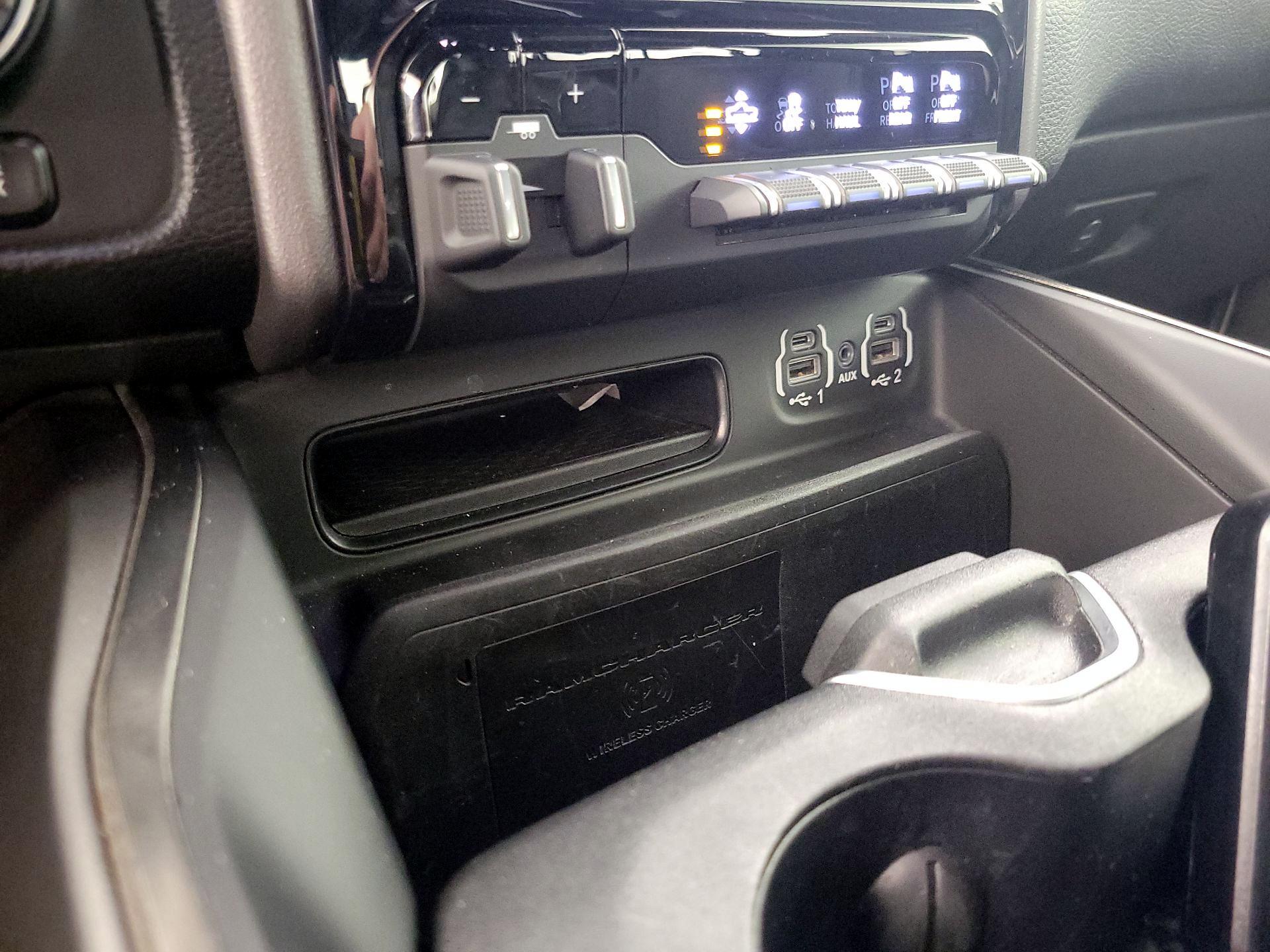 Thumbnail: 2021 RAM 1500 - 19