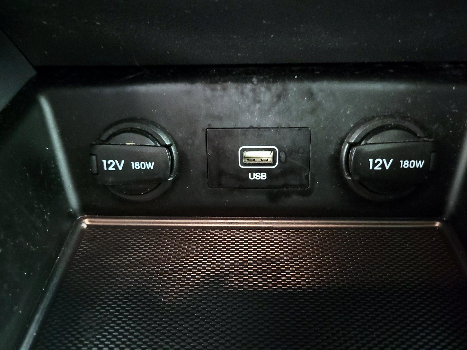 Thumbnail: 2020 Hyundai Ioniq - 18