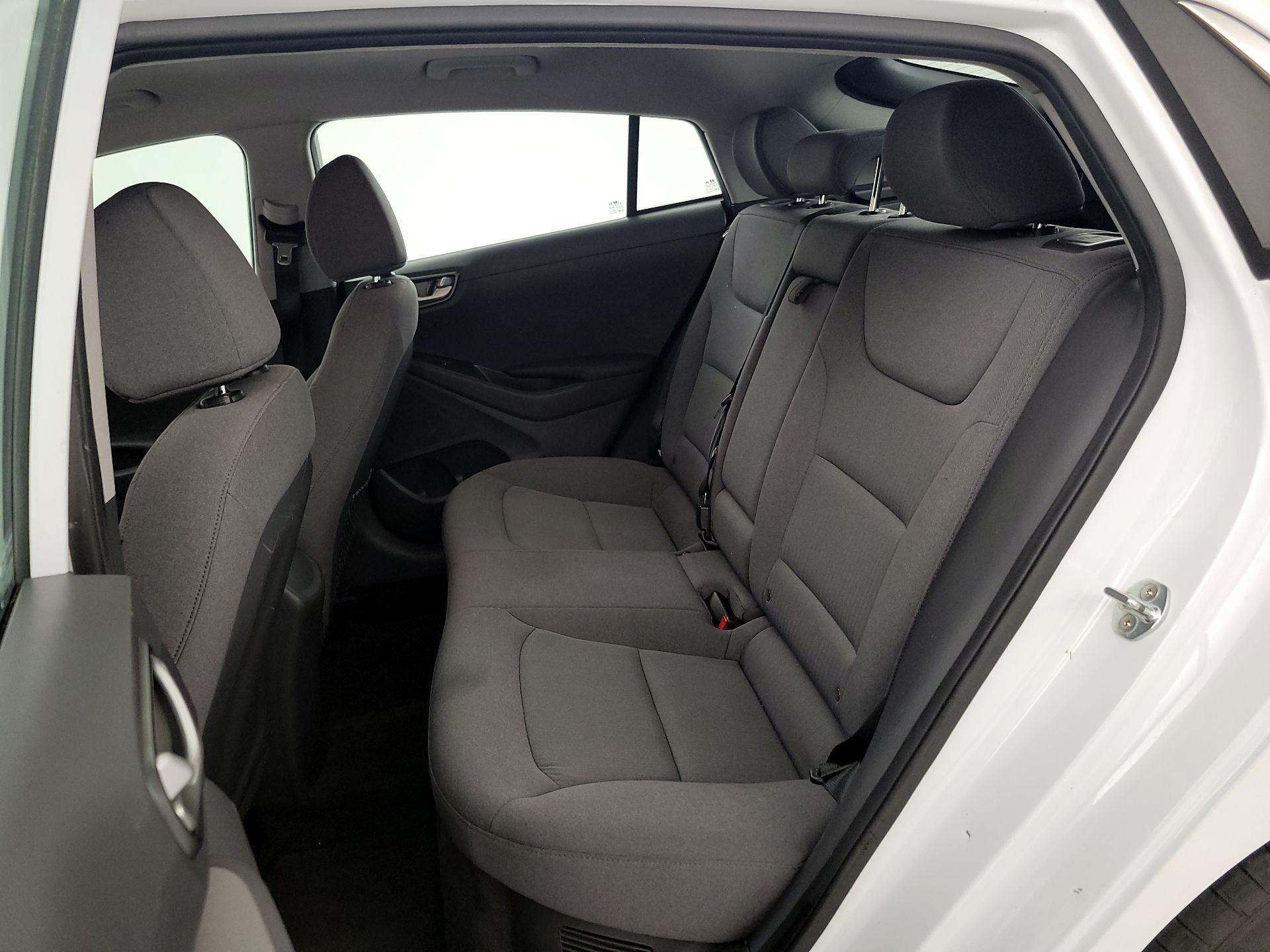 Thumbnail: 2020 Hyundai Ioniq - 19