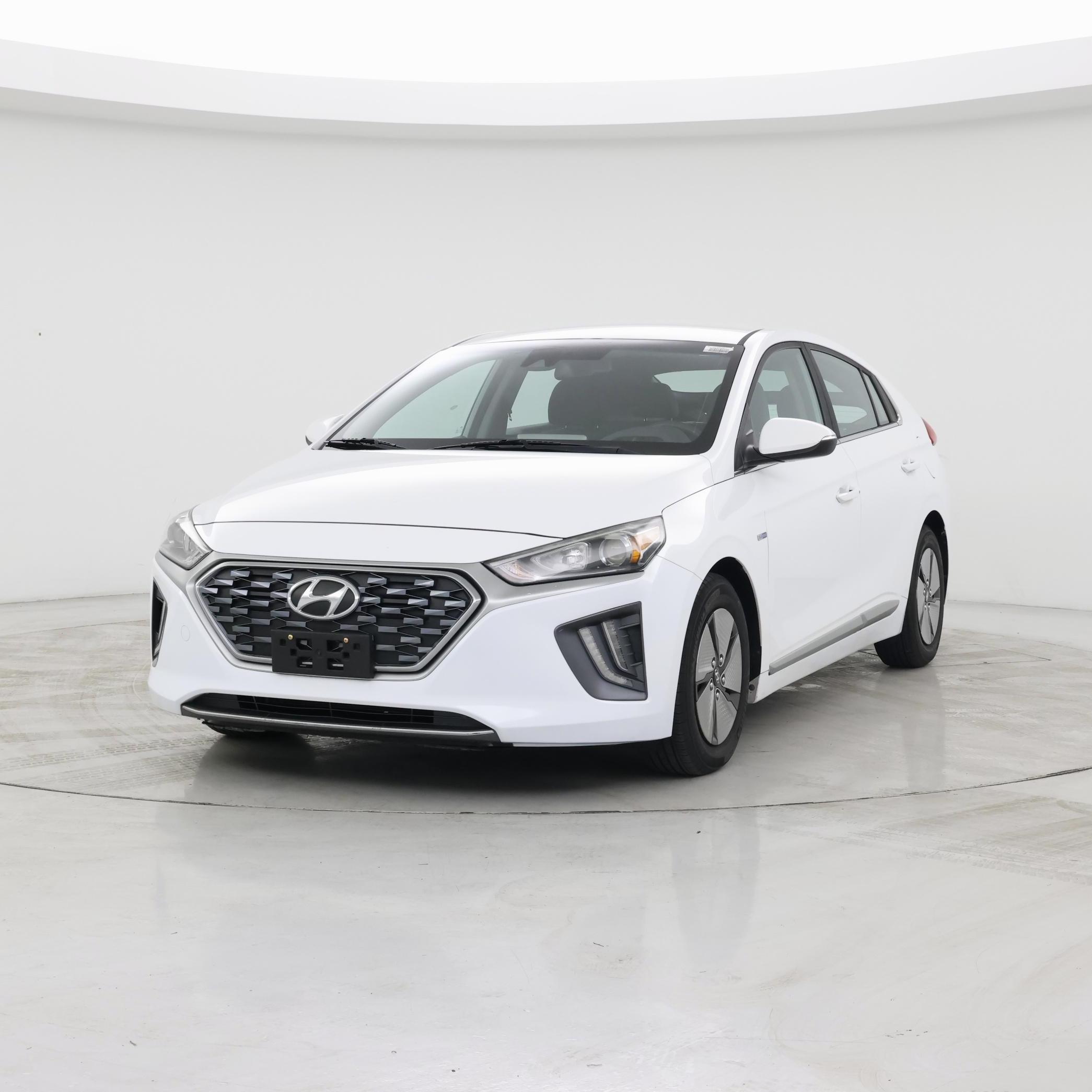 Thumbnail: 2020 Hyundai Ioniq - 4