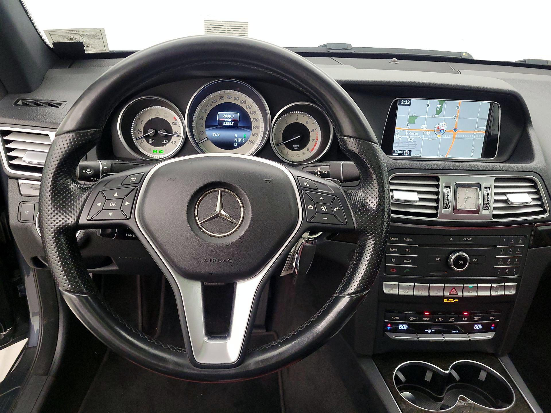 Thumbnail: 2016 Mercedes-Benz E-Class - 10
