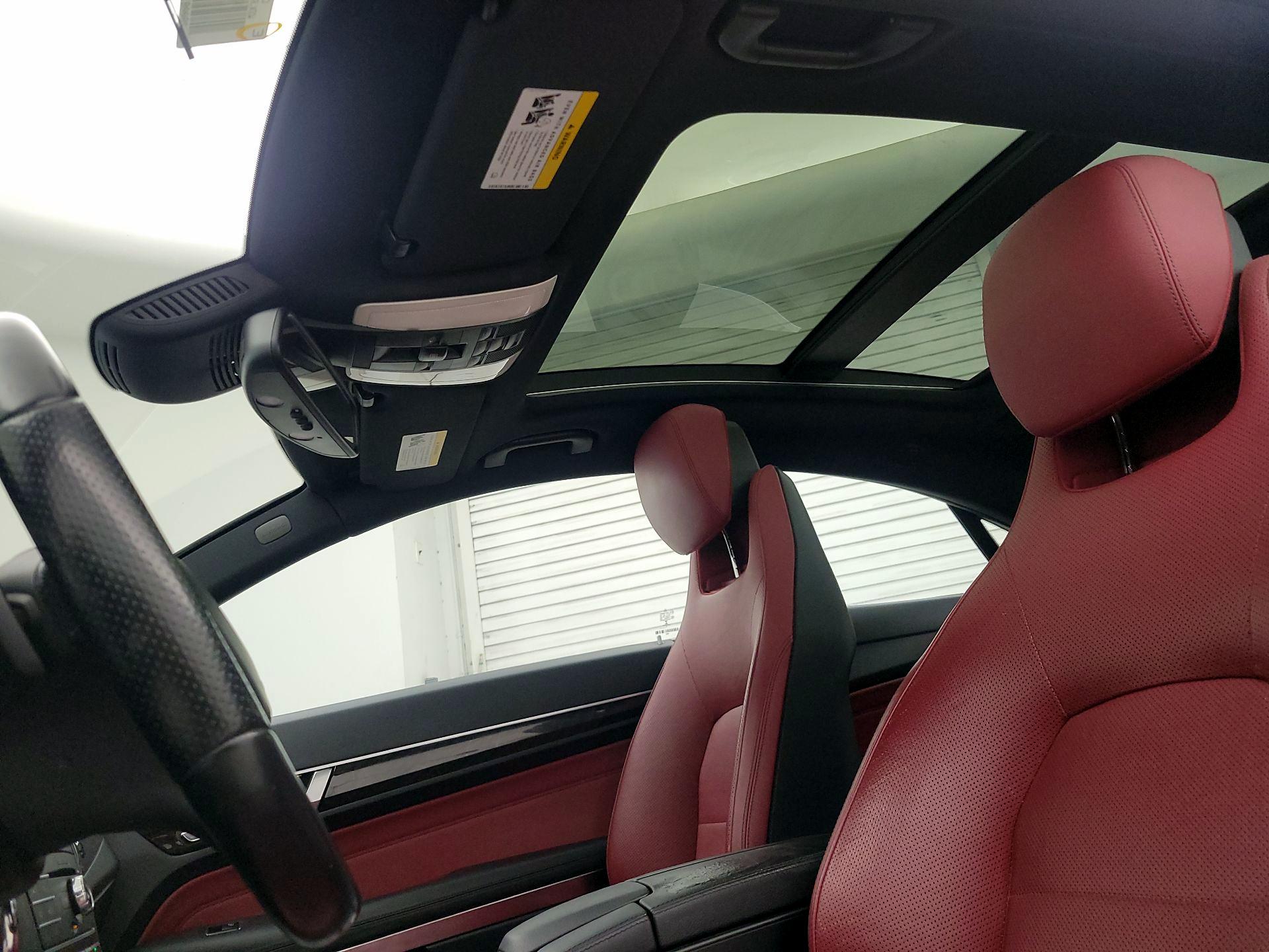 Thumbnail: 2016 Mercedes-Benz E-Class - 20