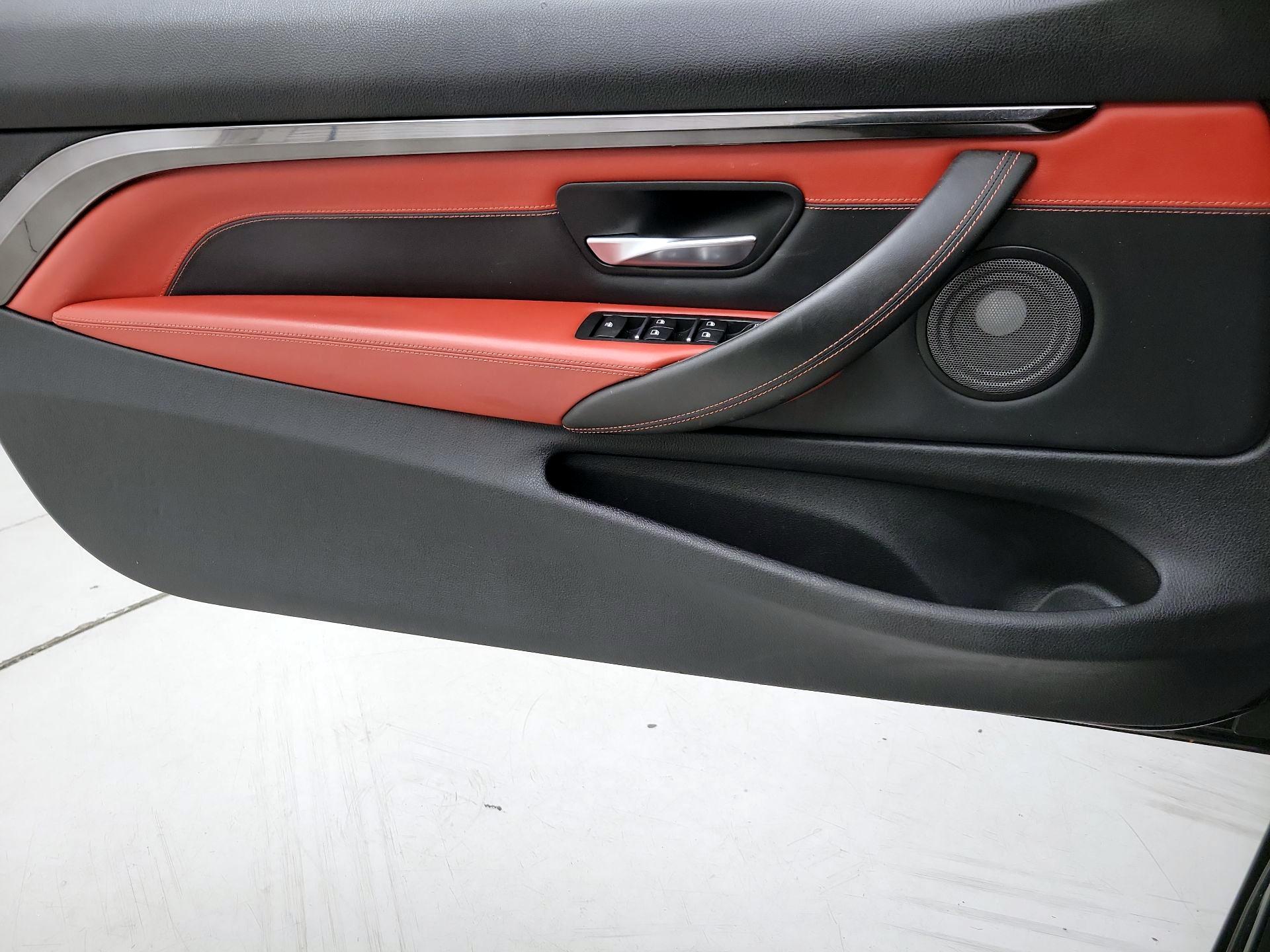Thumbnail: 2020 BMW M4 - 12