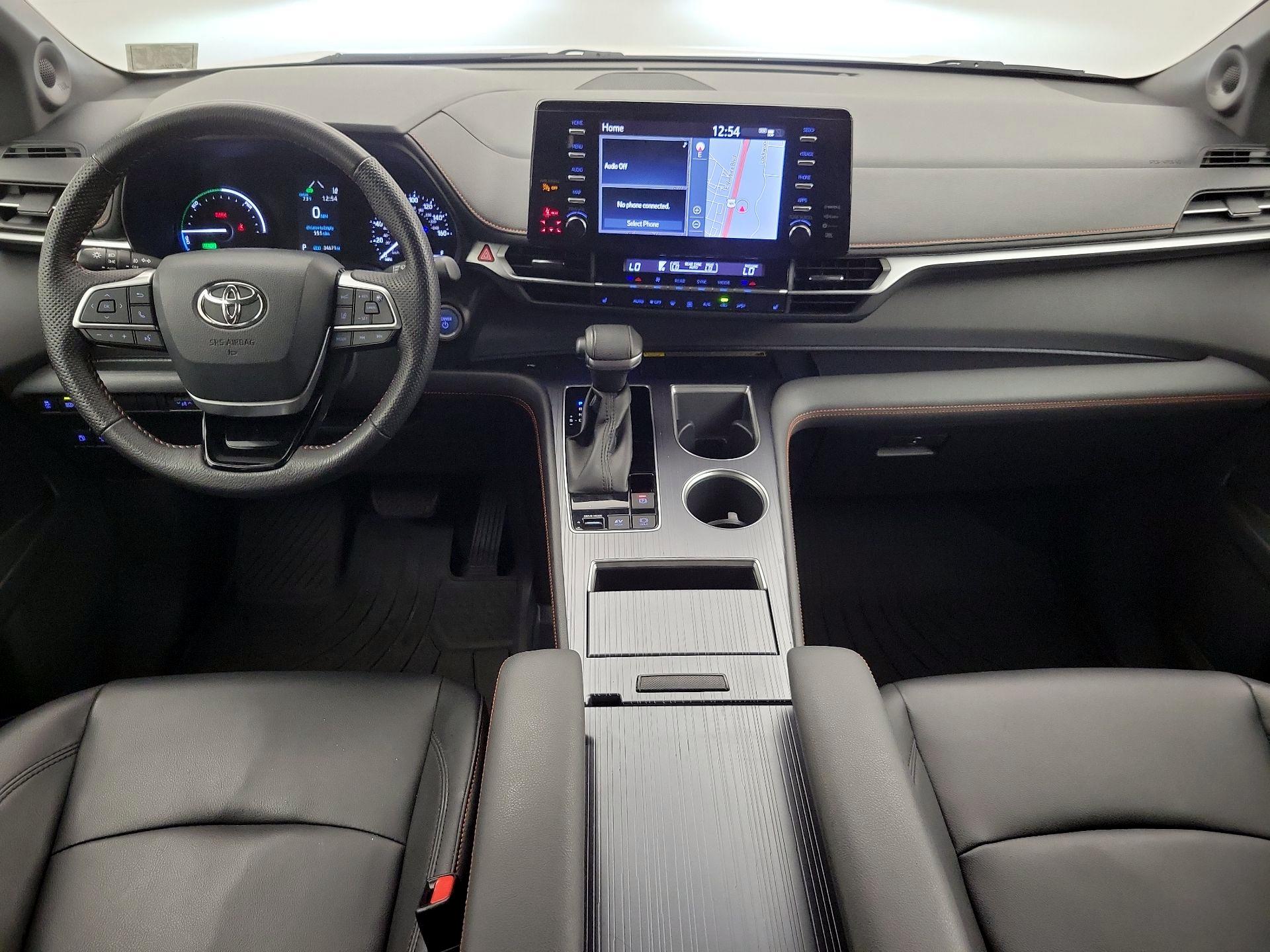Thumbnail: 2022 Toyota Sienna - 9