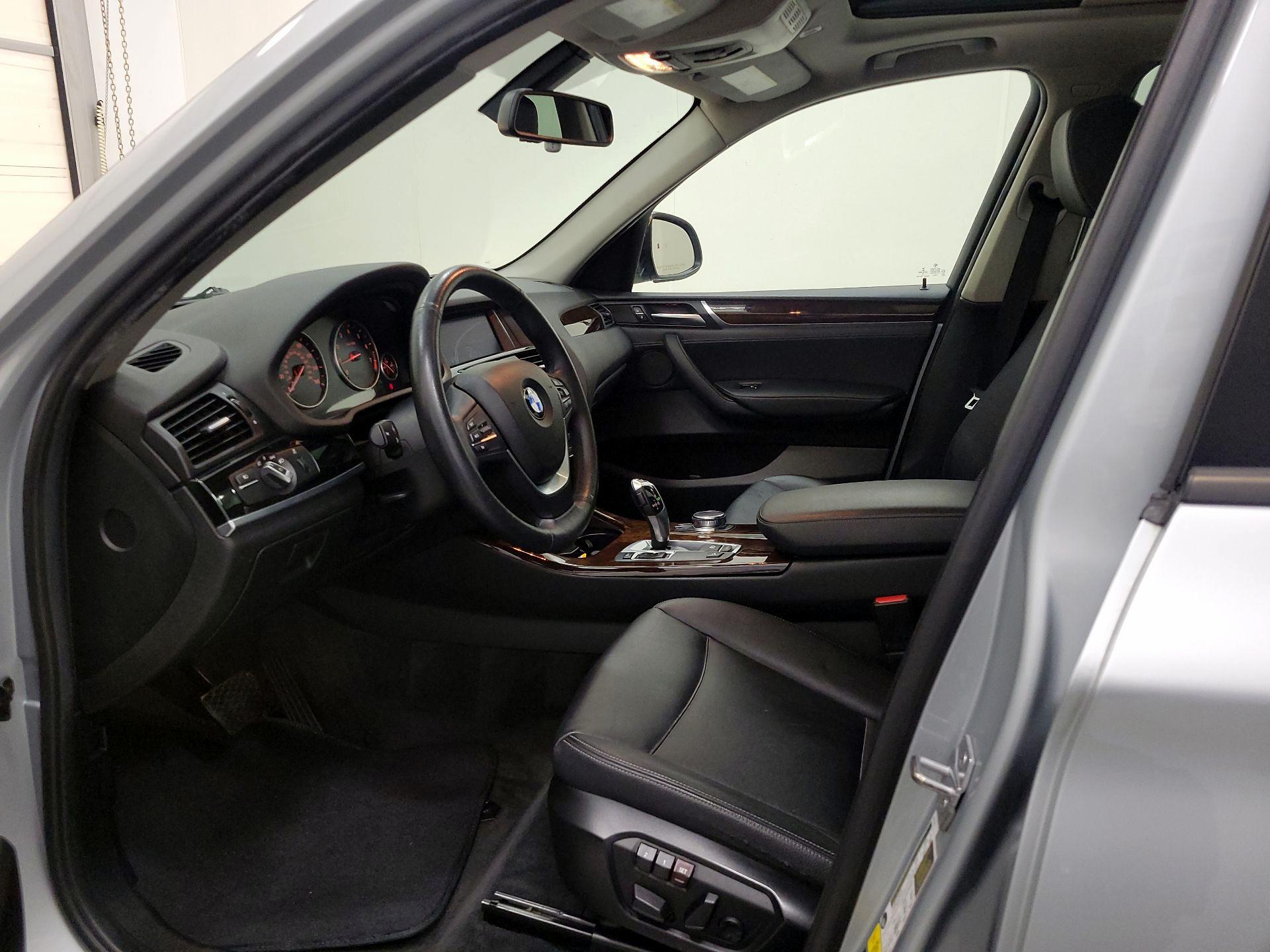 Thumbnail: 2017 BMW X3 - 11
