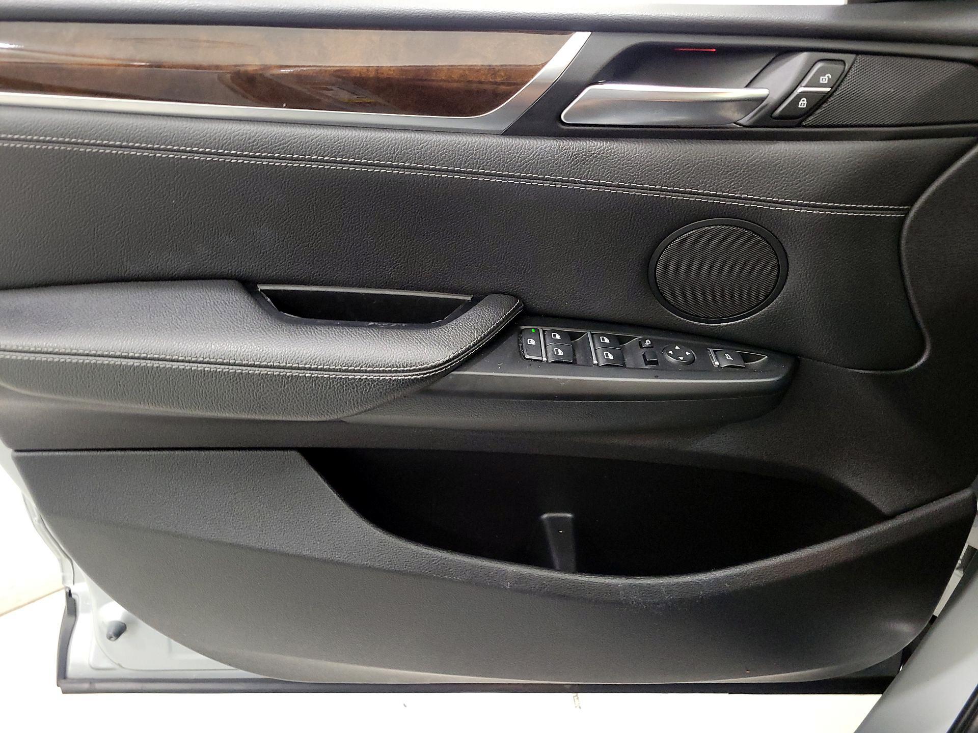 Thumbnail: 2017 BMW X3 - 12