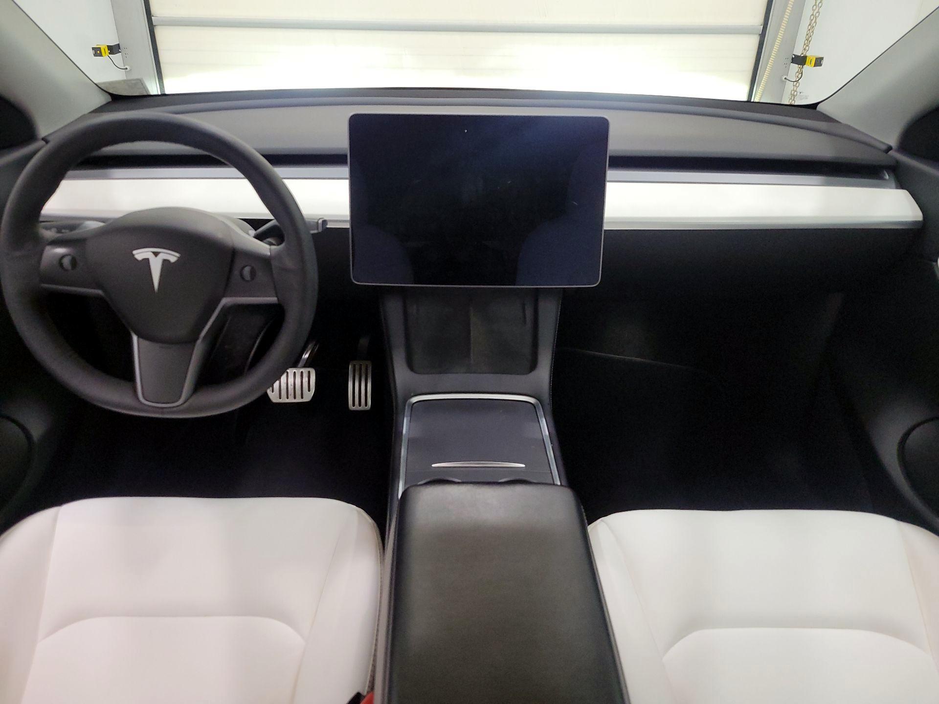 Thumbnail: 2021 Tesla Model Y - 9
