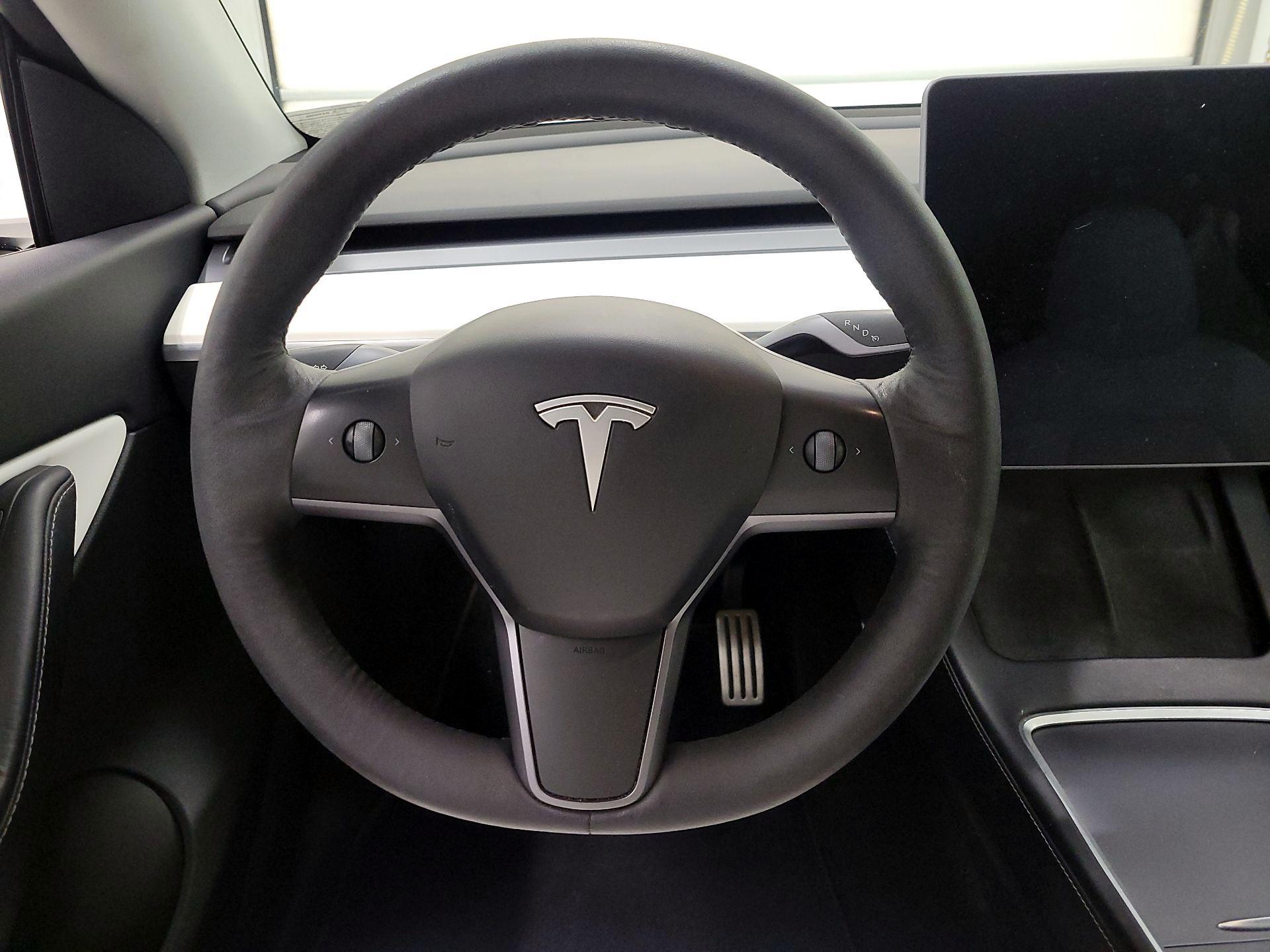Thumbnail: 2021 Tesla Model Y - 10