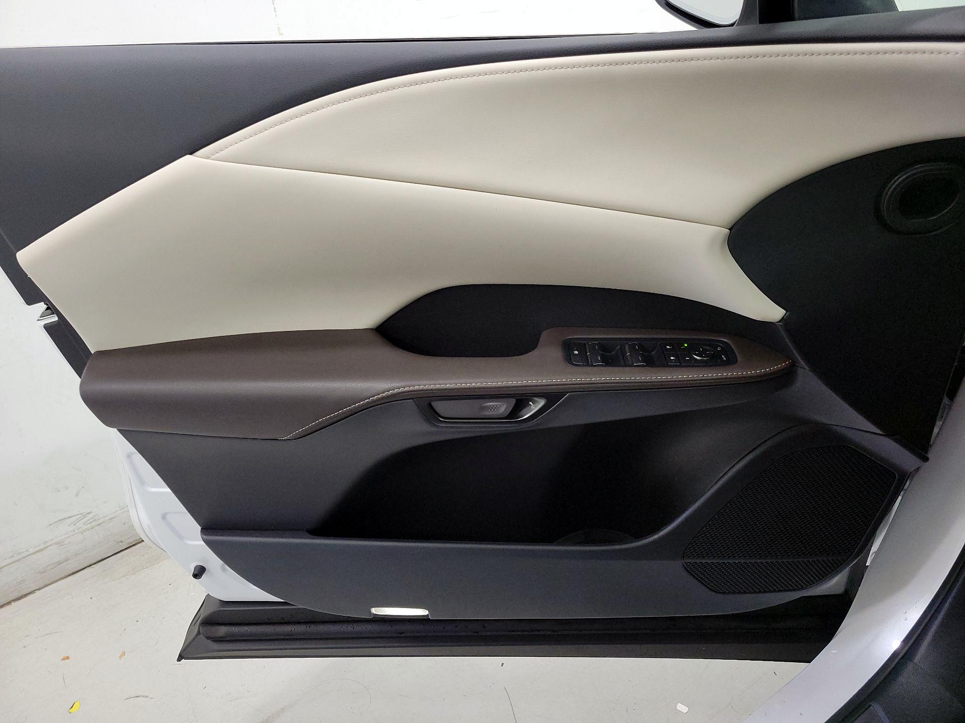 Thumbnail: 2023 Lexus RX - 12