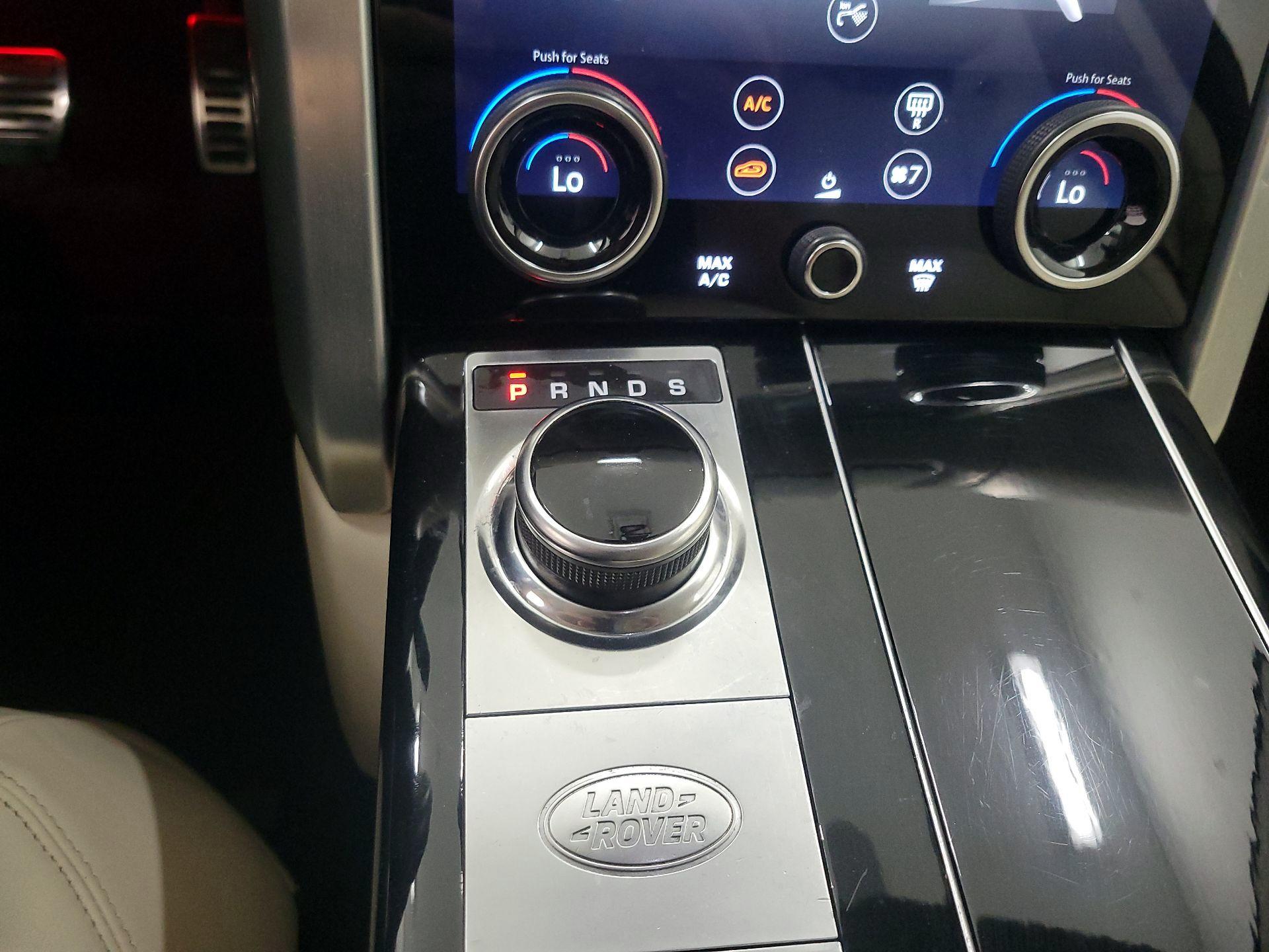 Thumbnail: 2021 Land Rover Range Rover - 17