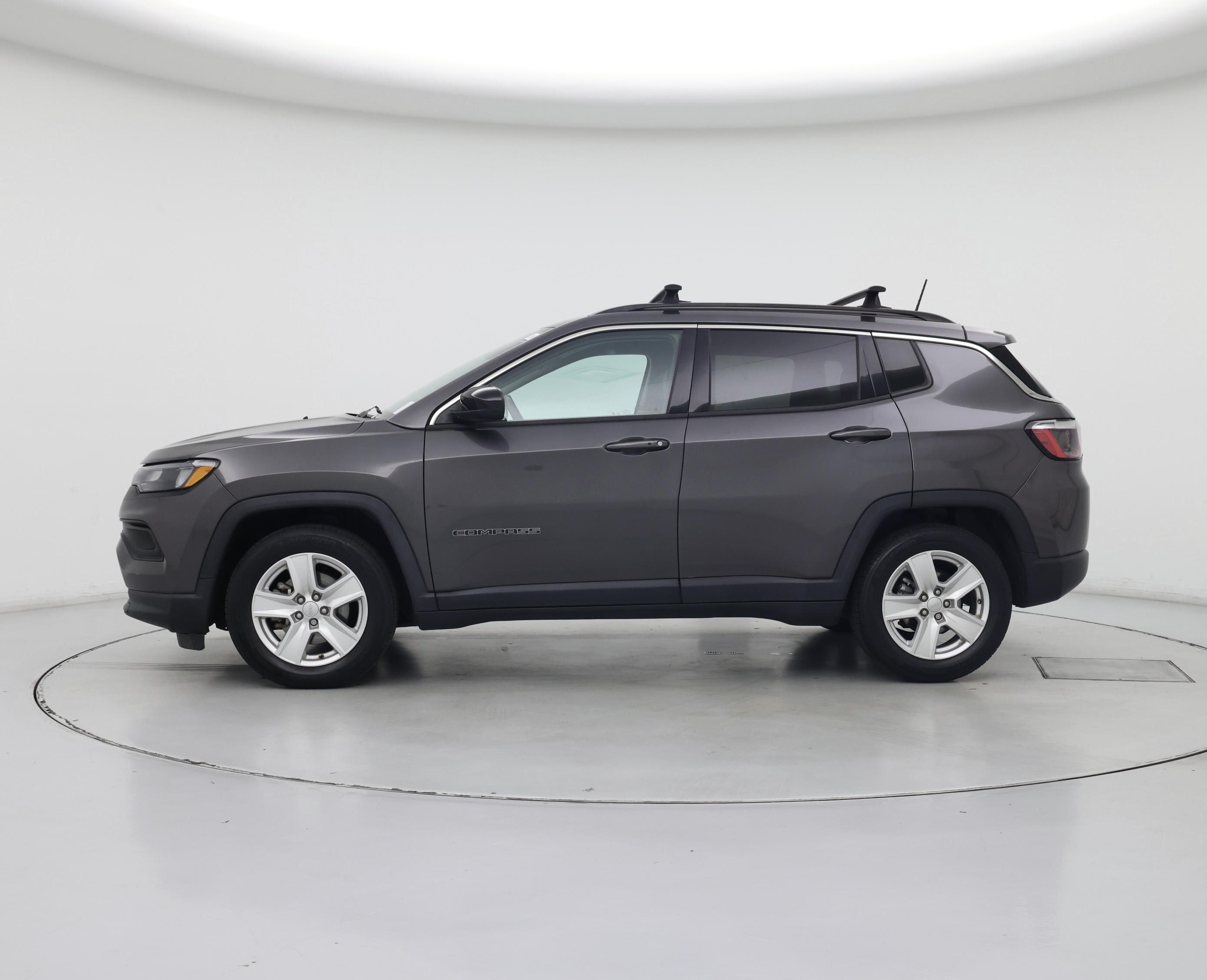 Thumbnail: 2022 Jeep Compass - 3