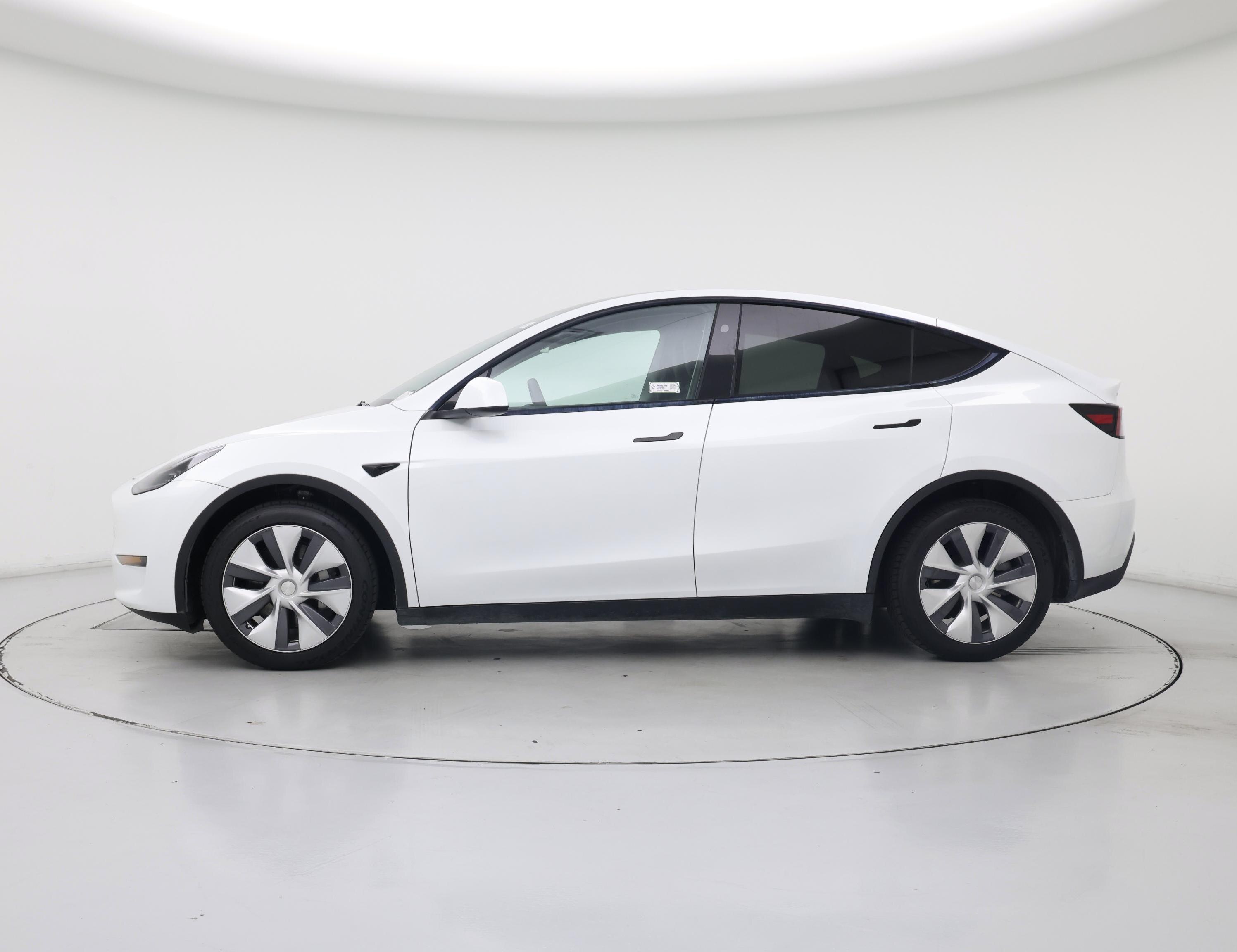 Thumbnail: 2024 Tesla Model Y - 3