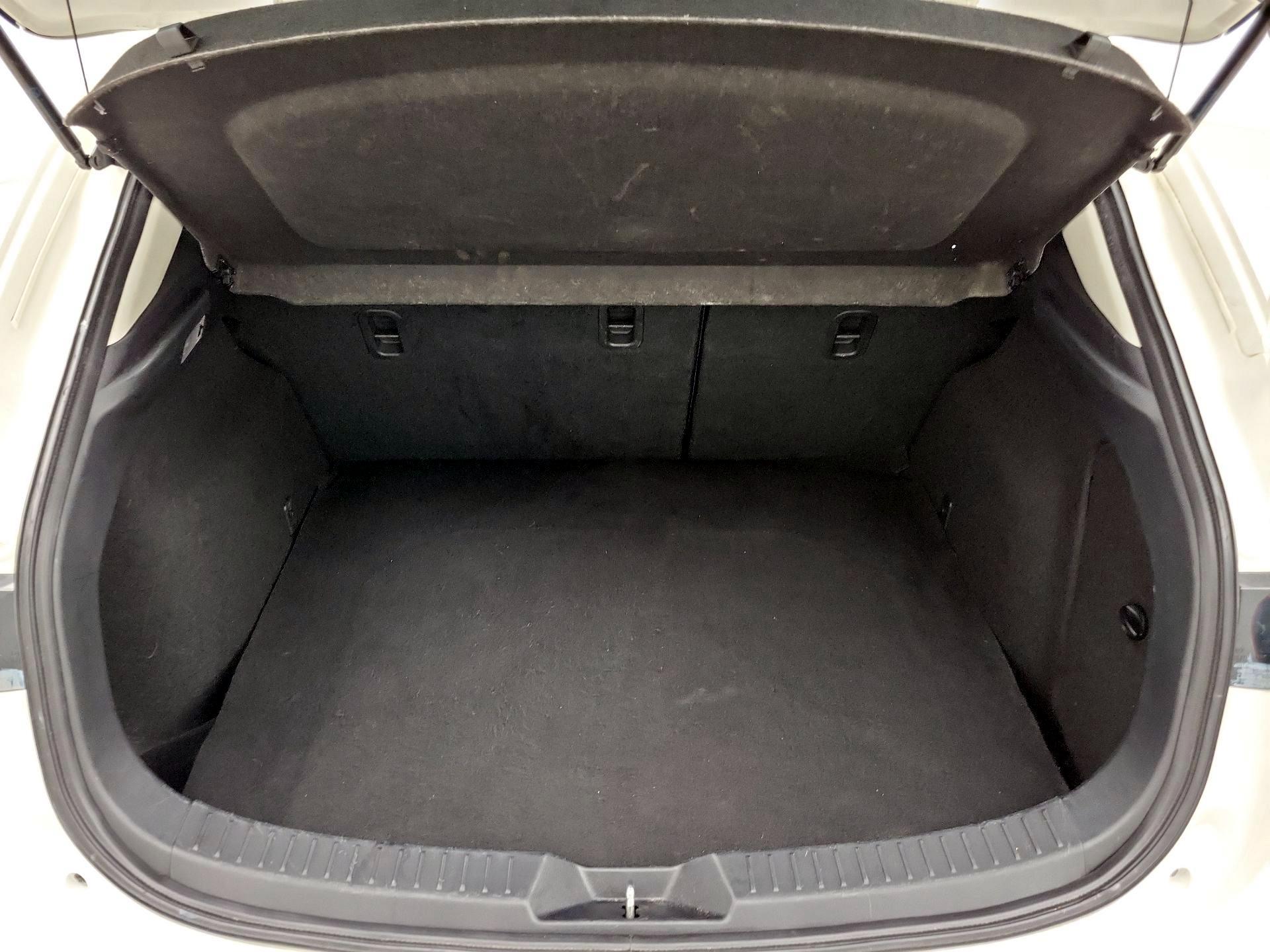 Thumbnail: 2017 Mazda Mazda3 - 20