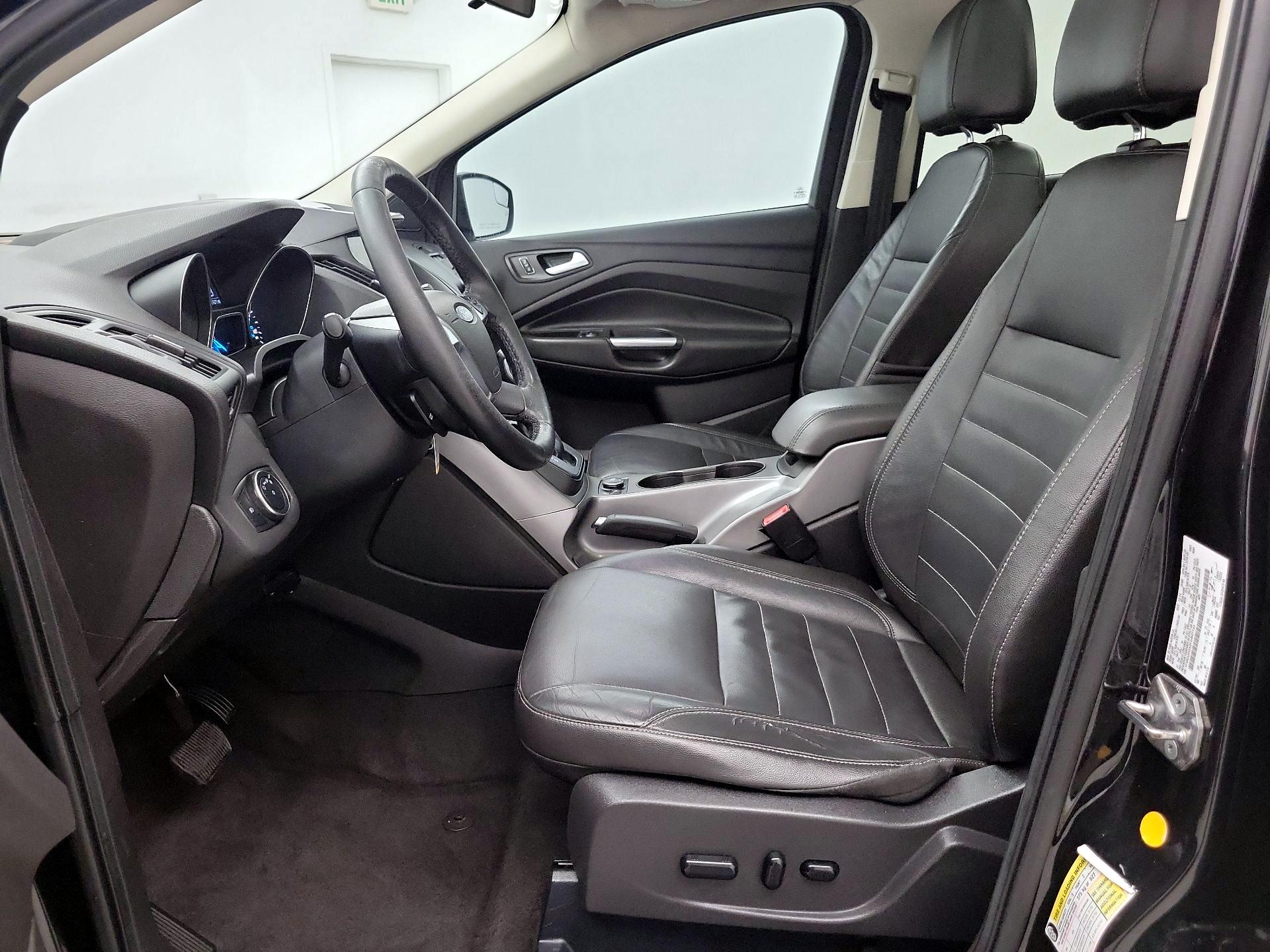 Thumbnail: 2015 Ford Escape - 11