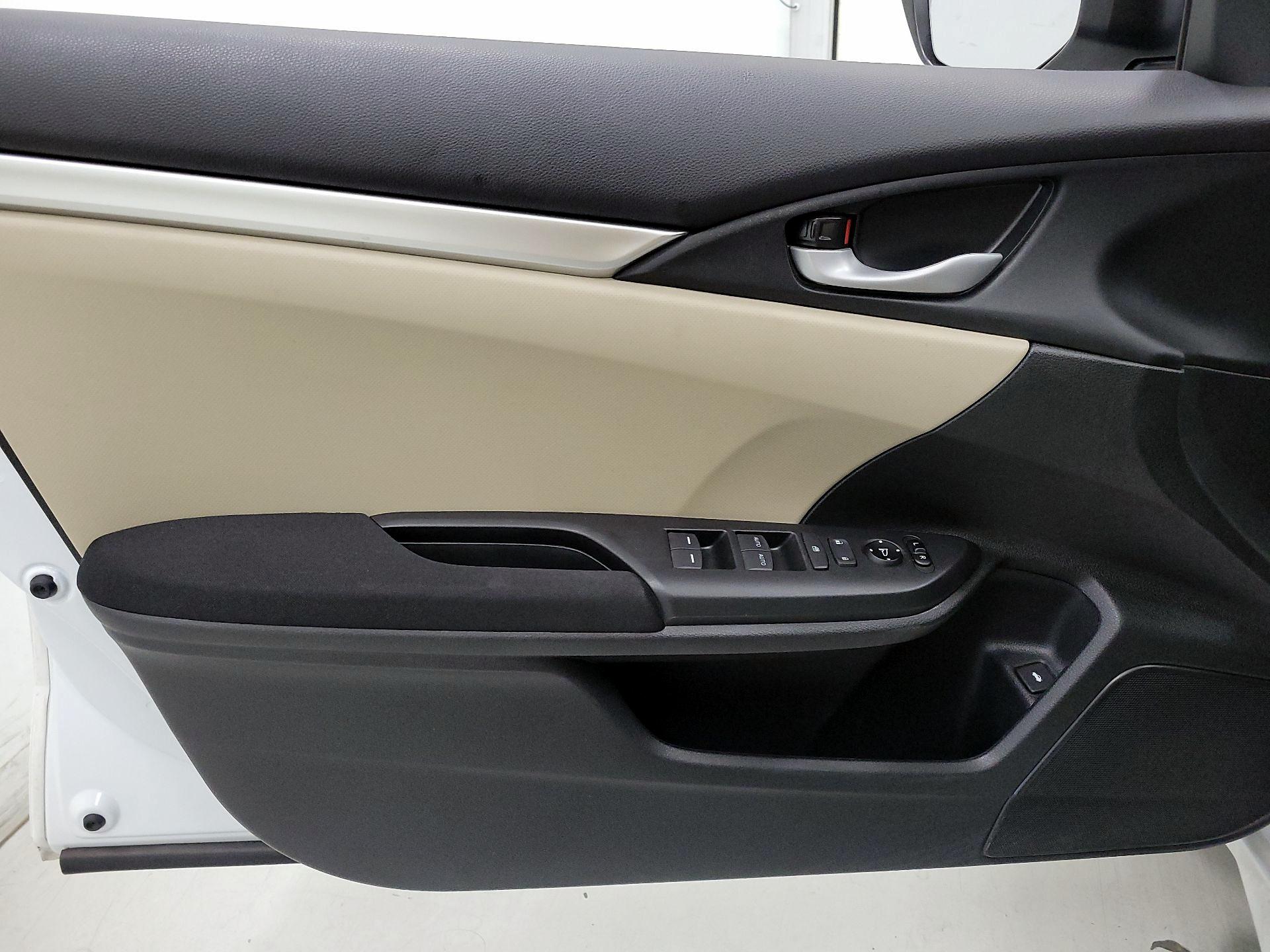 Thumbnail: 2020 Honda Civic - 12