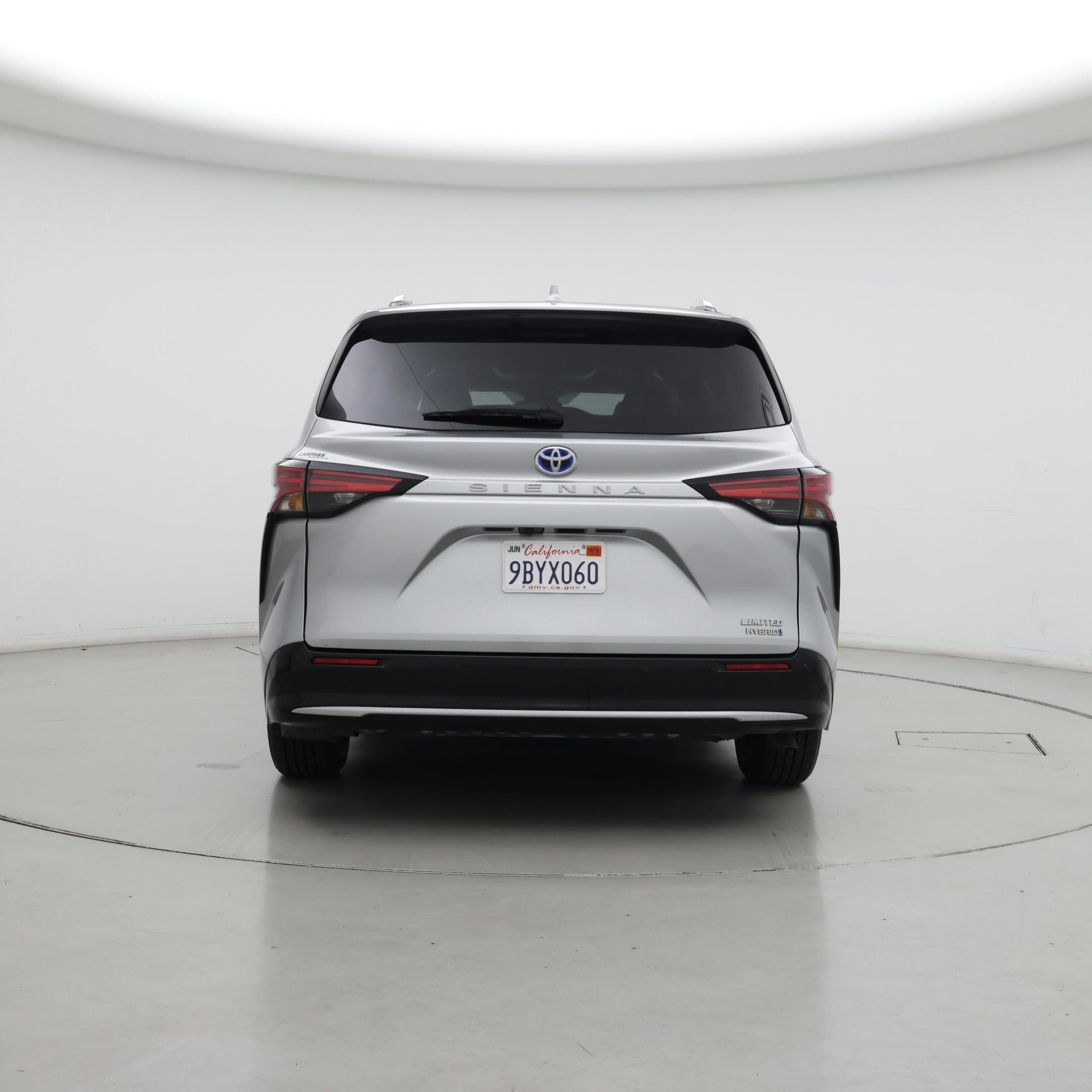 Thumbnail: 2022 Toyota Sienna - 6
