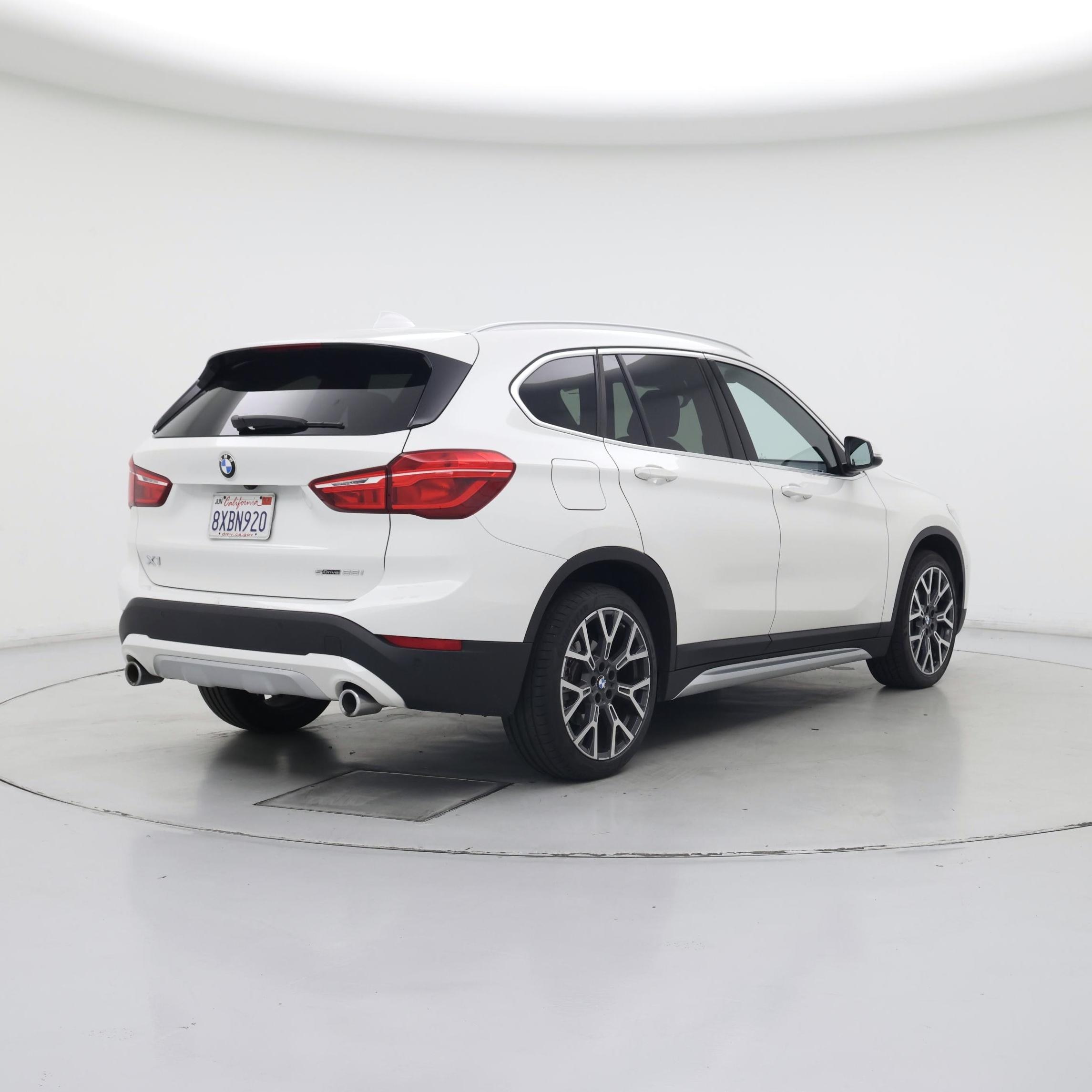 Thumbnail: 2021 BMW X1 - 8