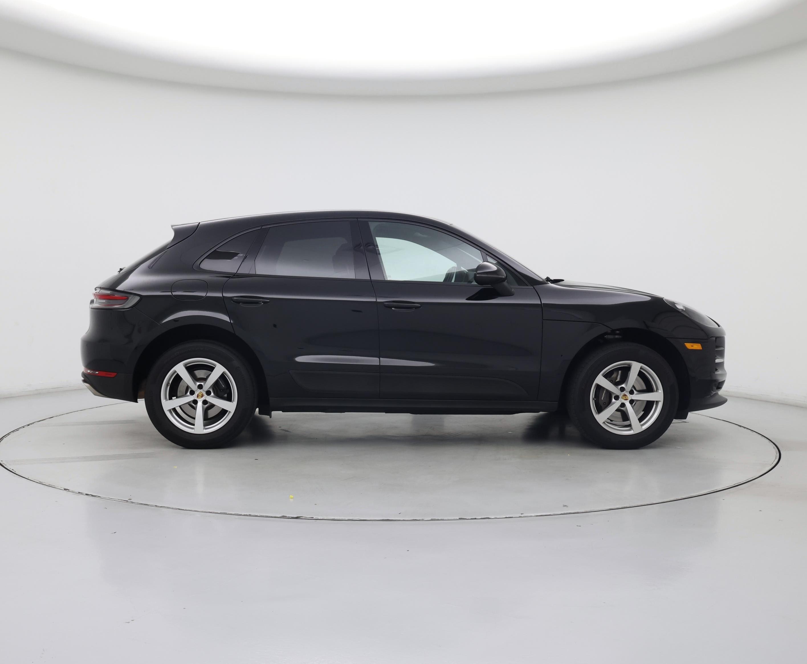 Thumbnail: 2021 Porsche Macan - 7