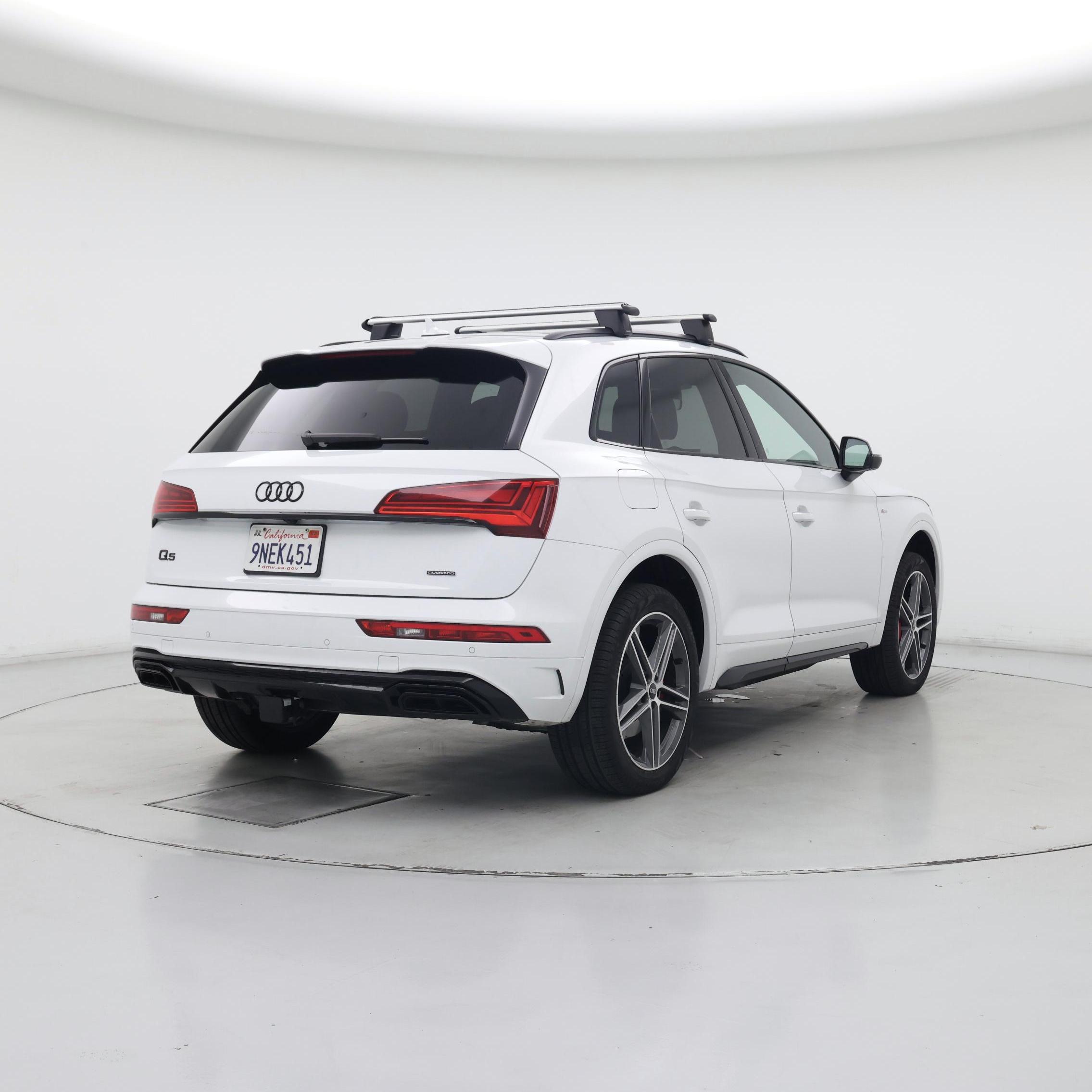Thumbnail: 2024 Audi Q5 - 8