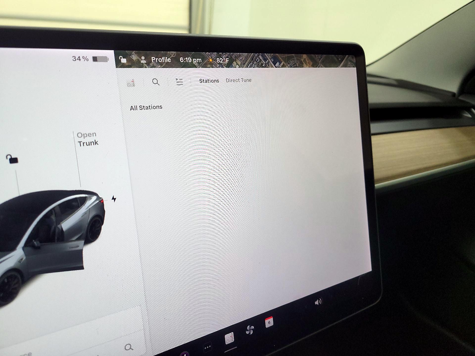 Thumbnail: 2021 Tesla Model 3 - 15
