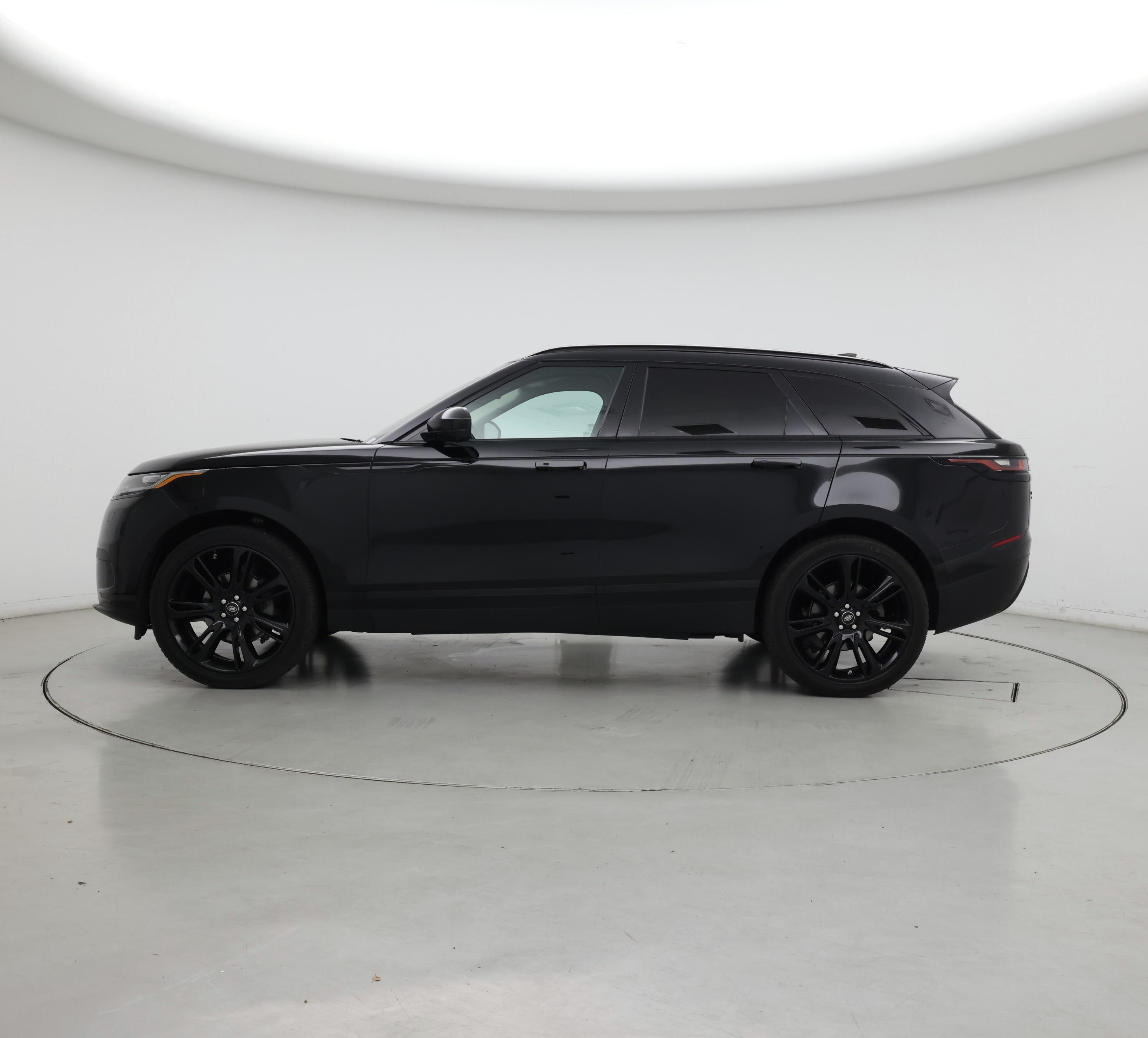 Thumbnail: 2019 Land Rover Range Rover Velar - 3